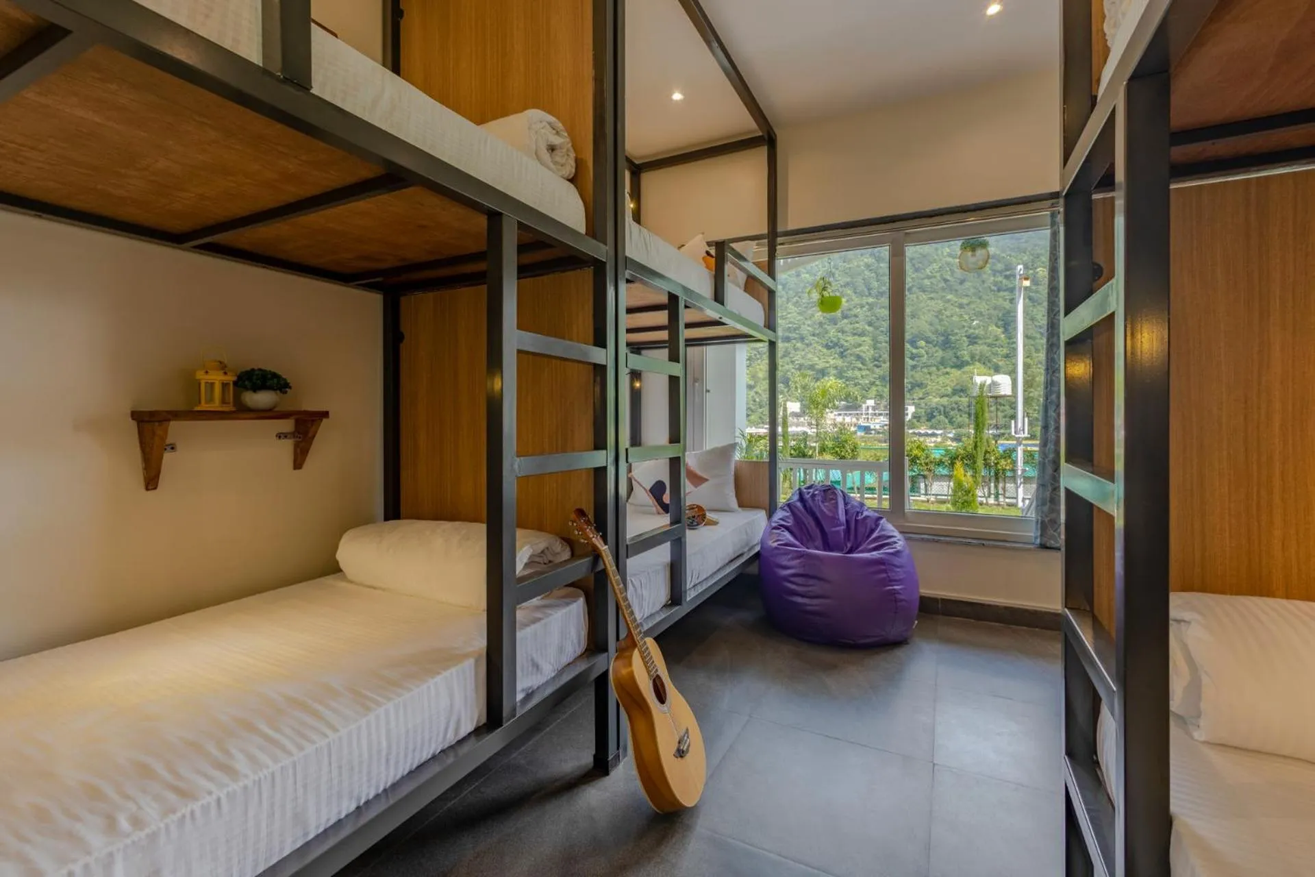 bunk bed in Zostel Plus Rishikesh, Mohanchatti
