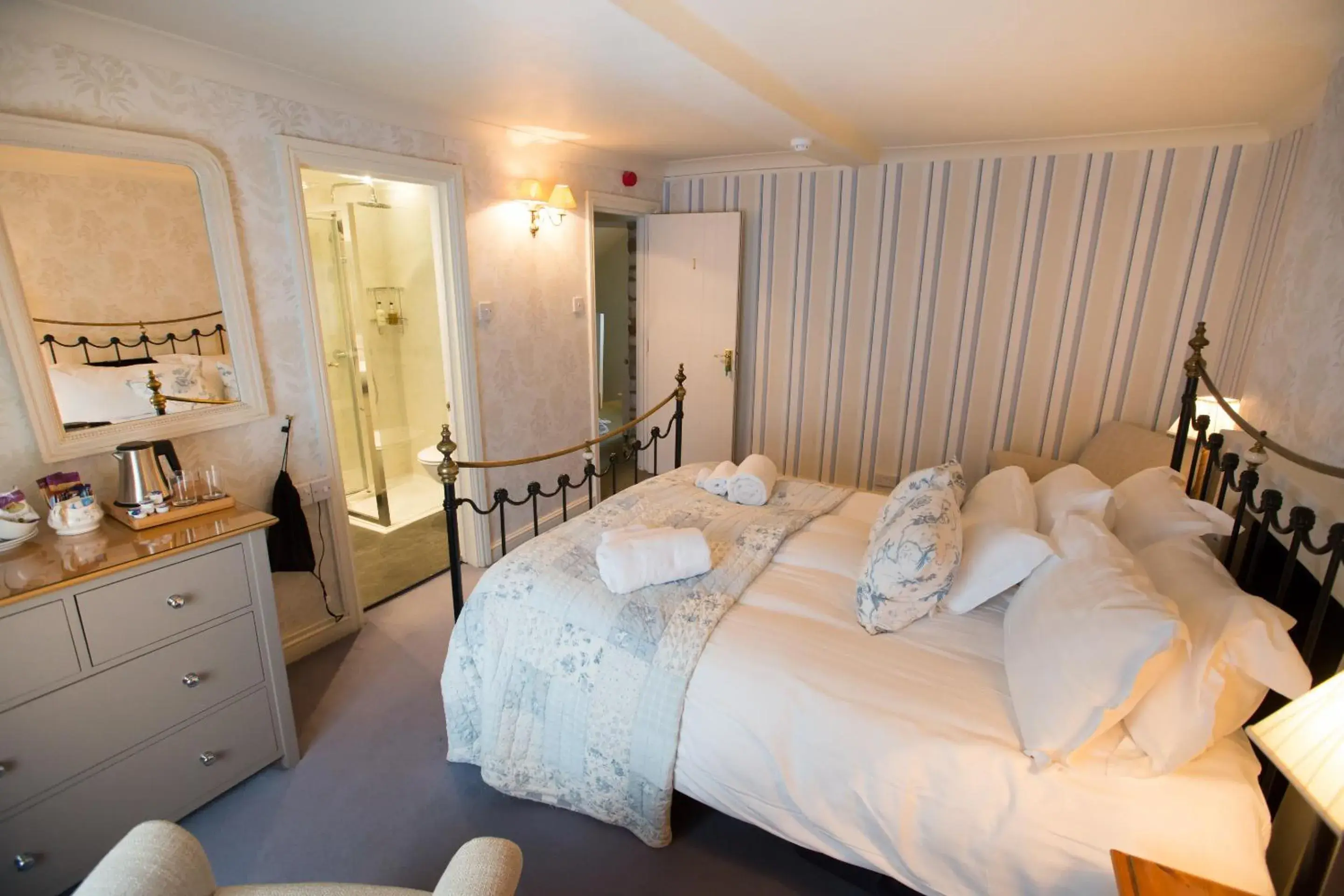 Standard Double Room in The Old Brewhouse Standard Double Room in The Old Brewhouse