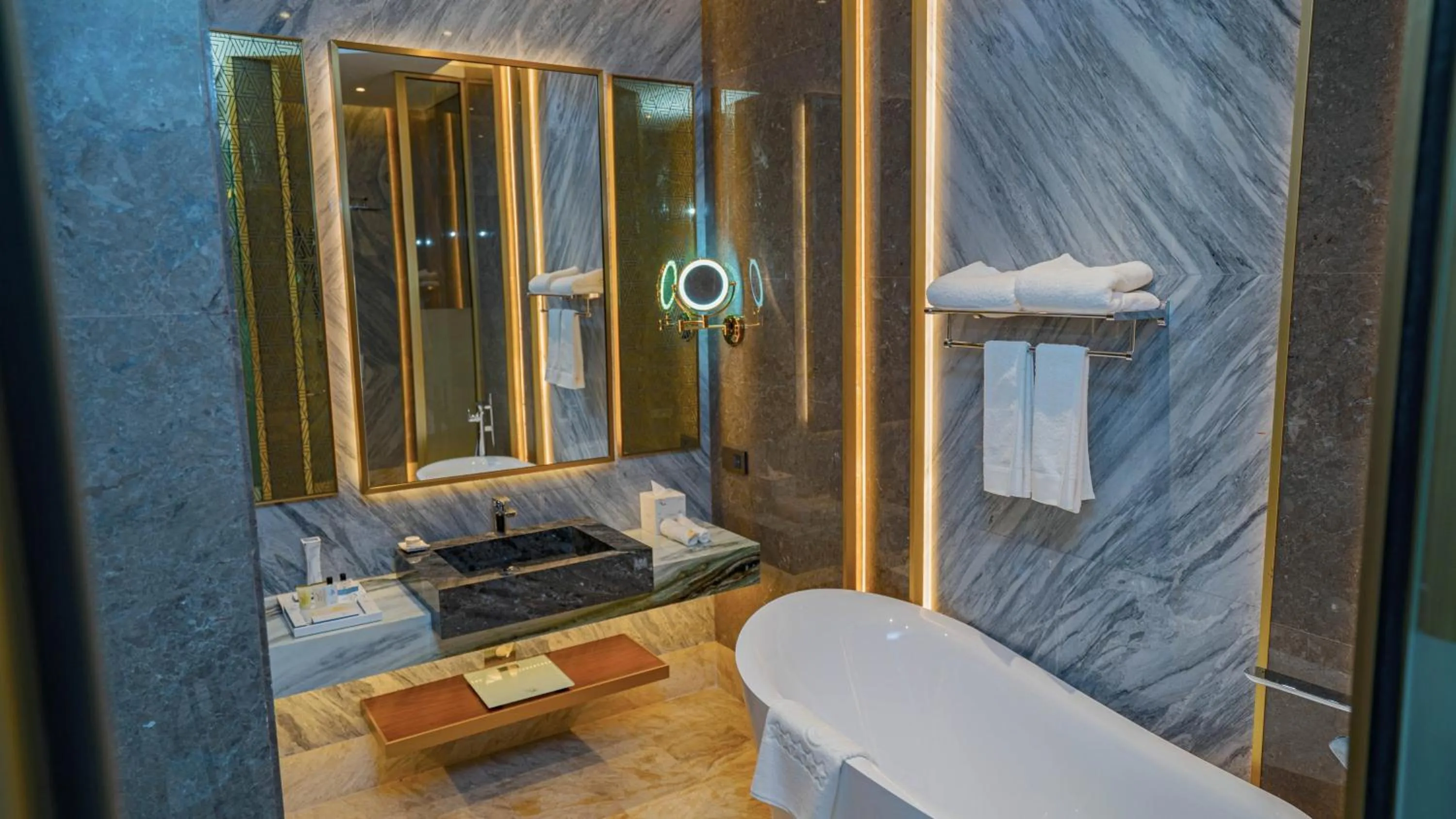 Bathroom in Velero Hotel Doha Lusail