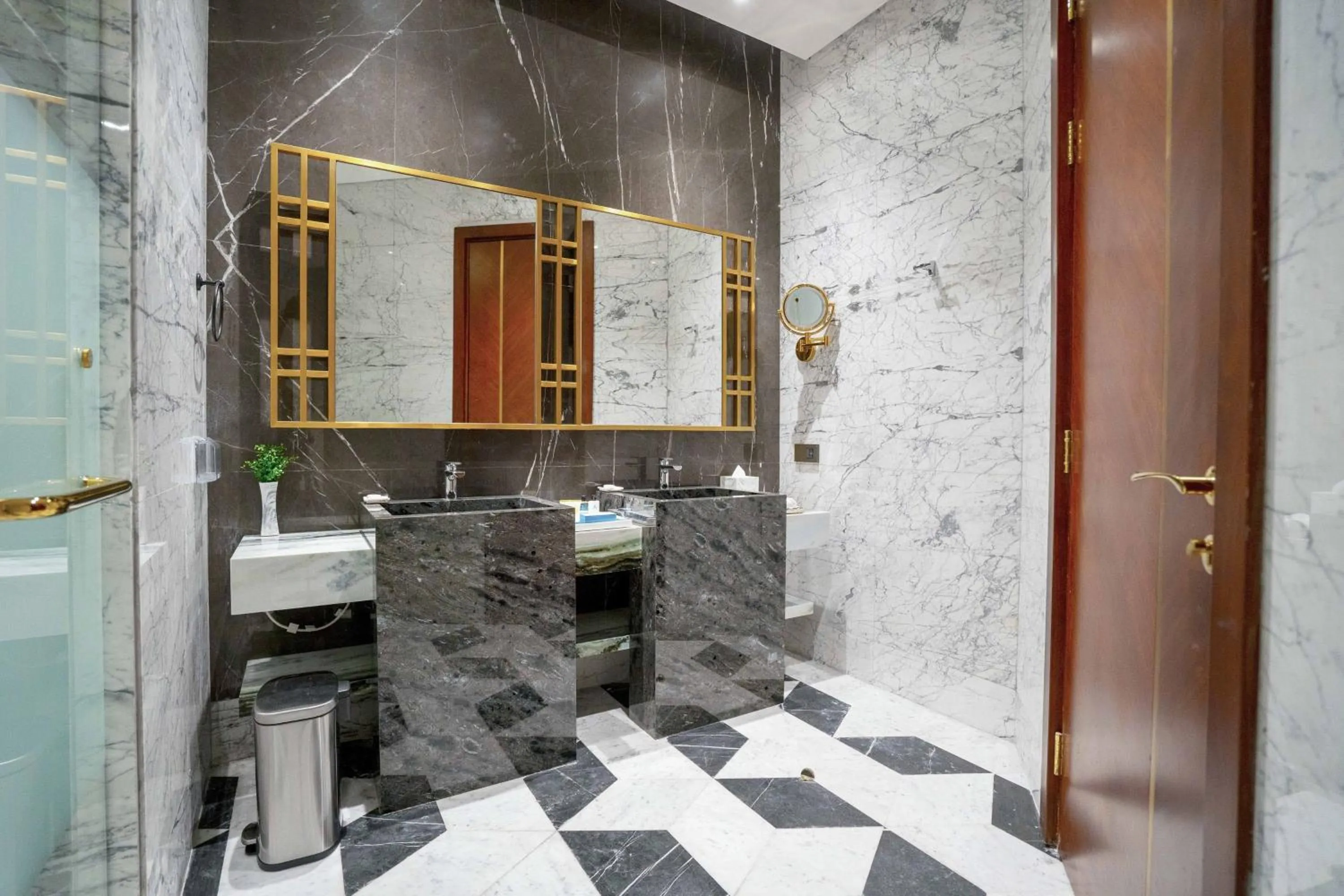 Bathroom in Velero Hotel Doha Lusail