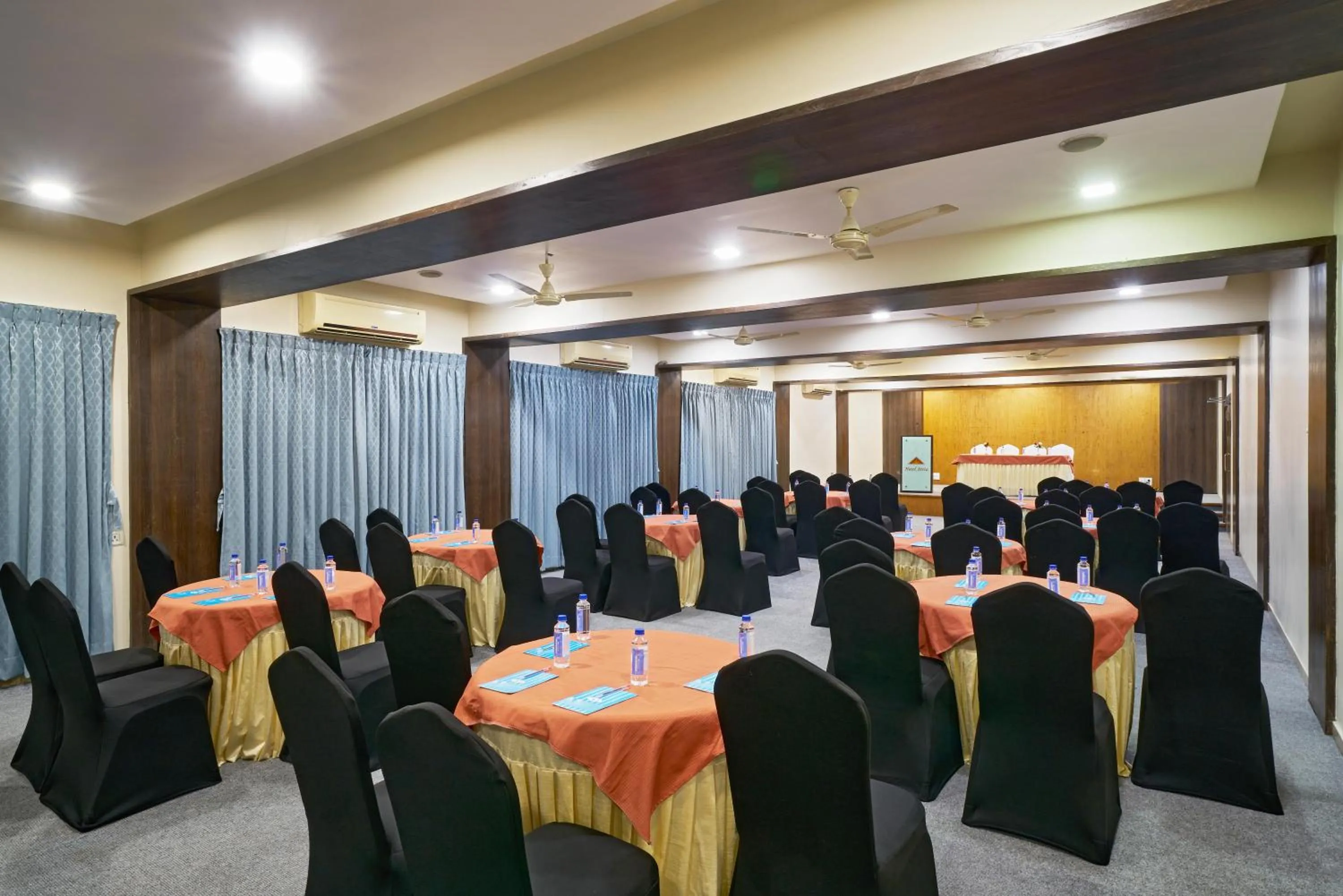 Banquet/Function facilities in Hotel Atria, Kolhapur