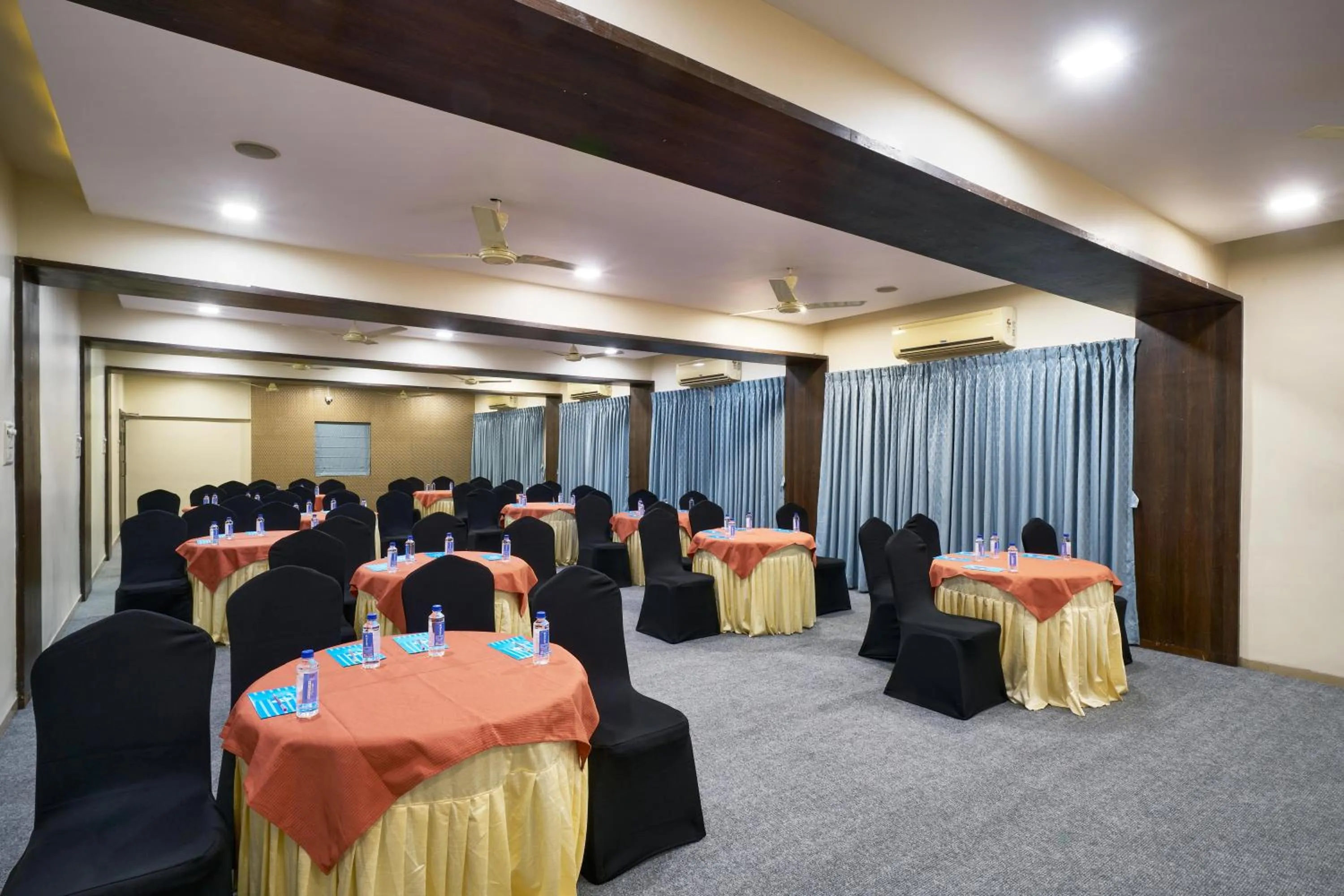 Meeting/conference room in Hotel Atria, Kolhapur