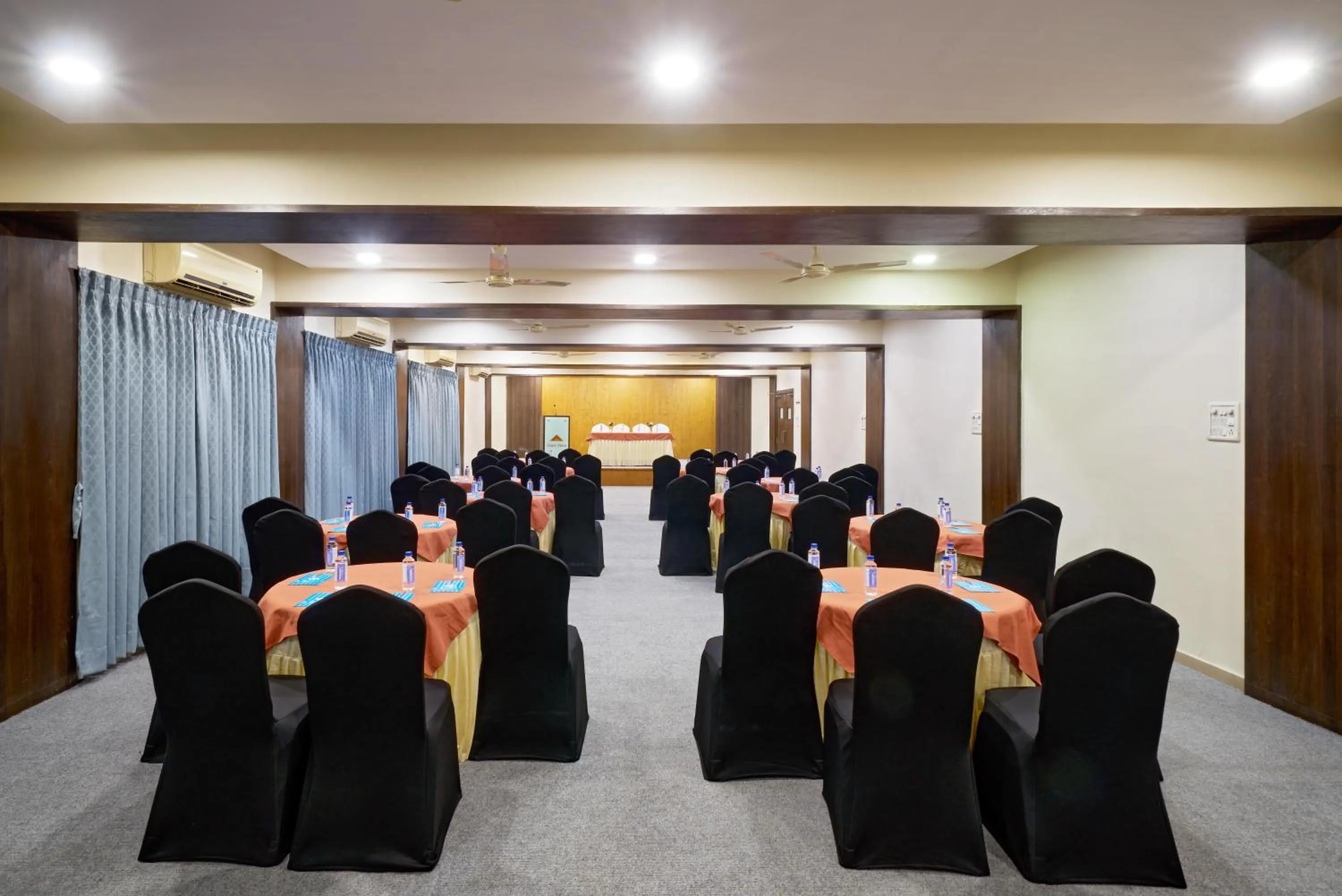 Meeting/conference room in Hotel Atria, Kolhapur