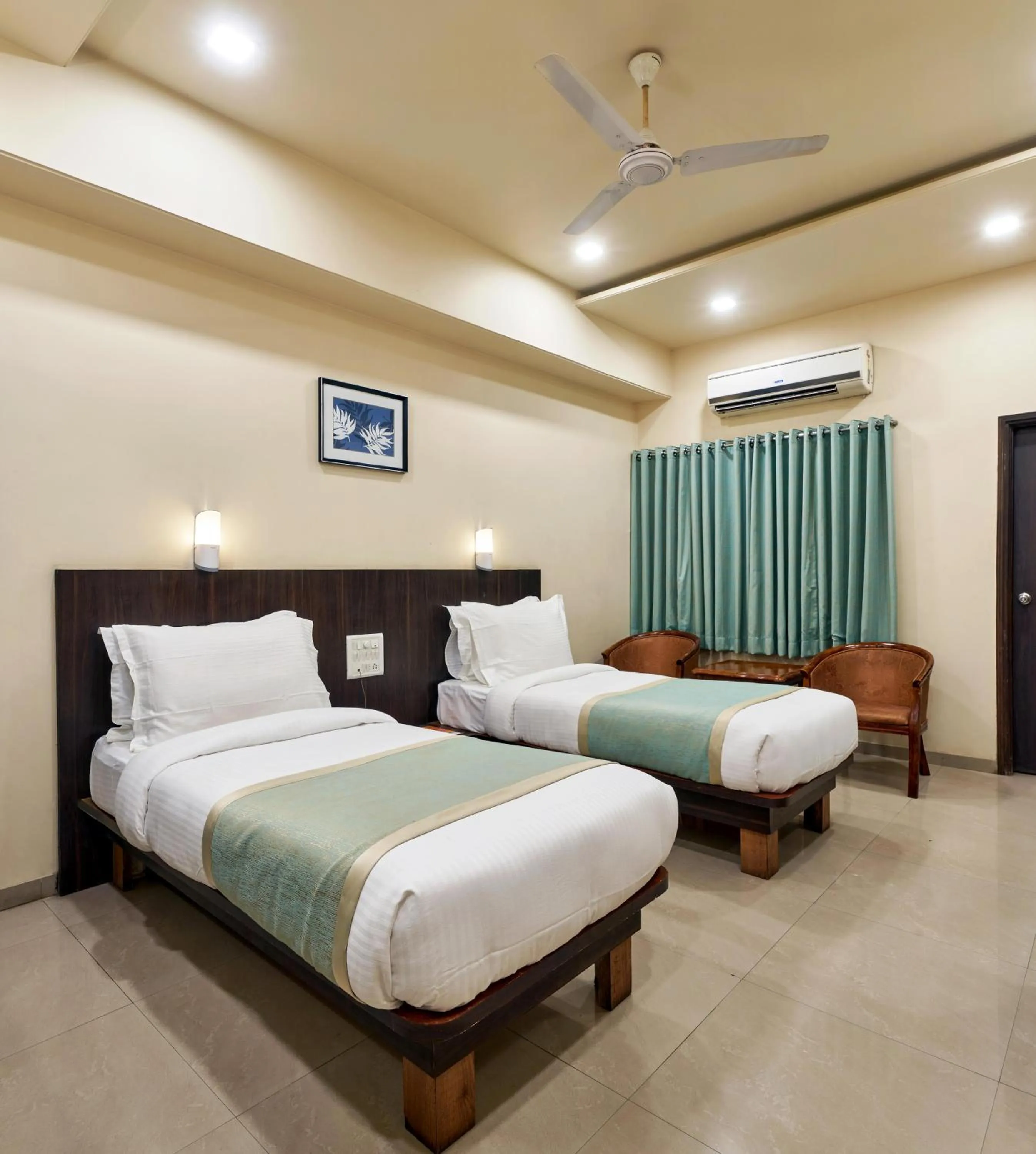 Bedroom, Bed in Hotel Atria, Kolhapur