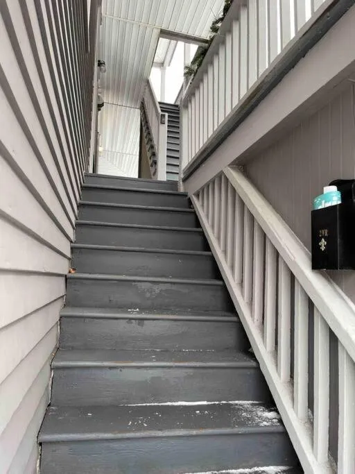 Redefined Alchemy - Bright, eclectic, pretty Apt 3E