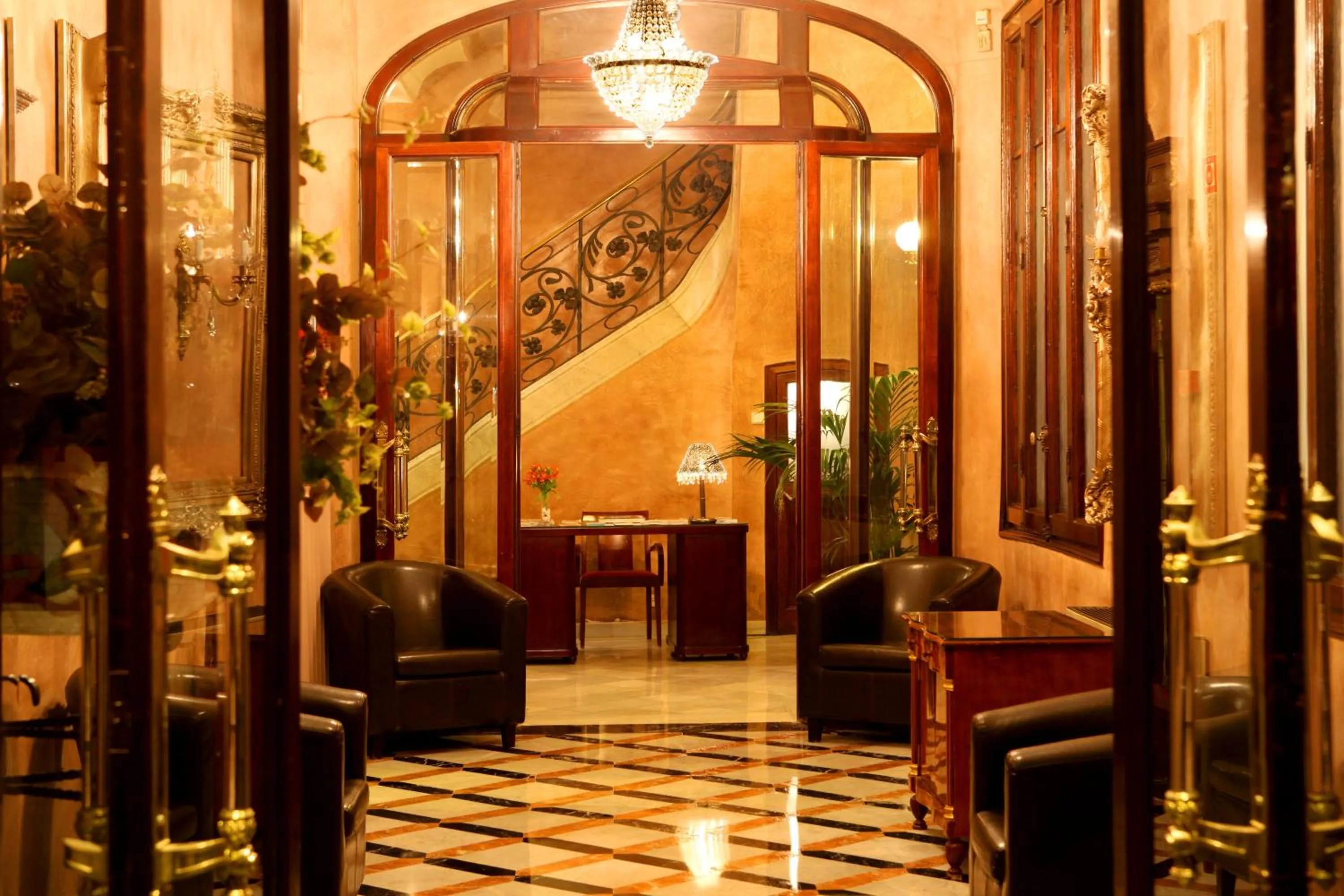 Lobby or reception in Hotel Nouvel