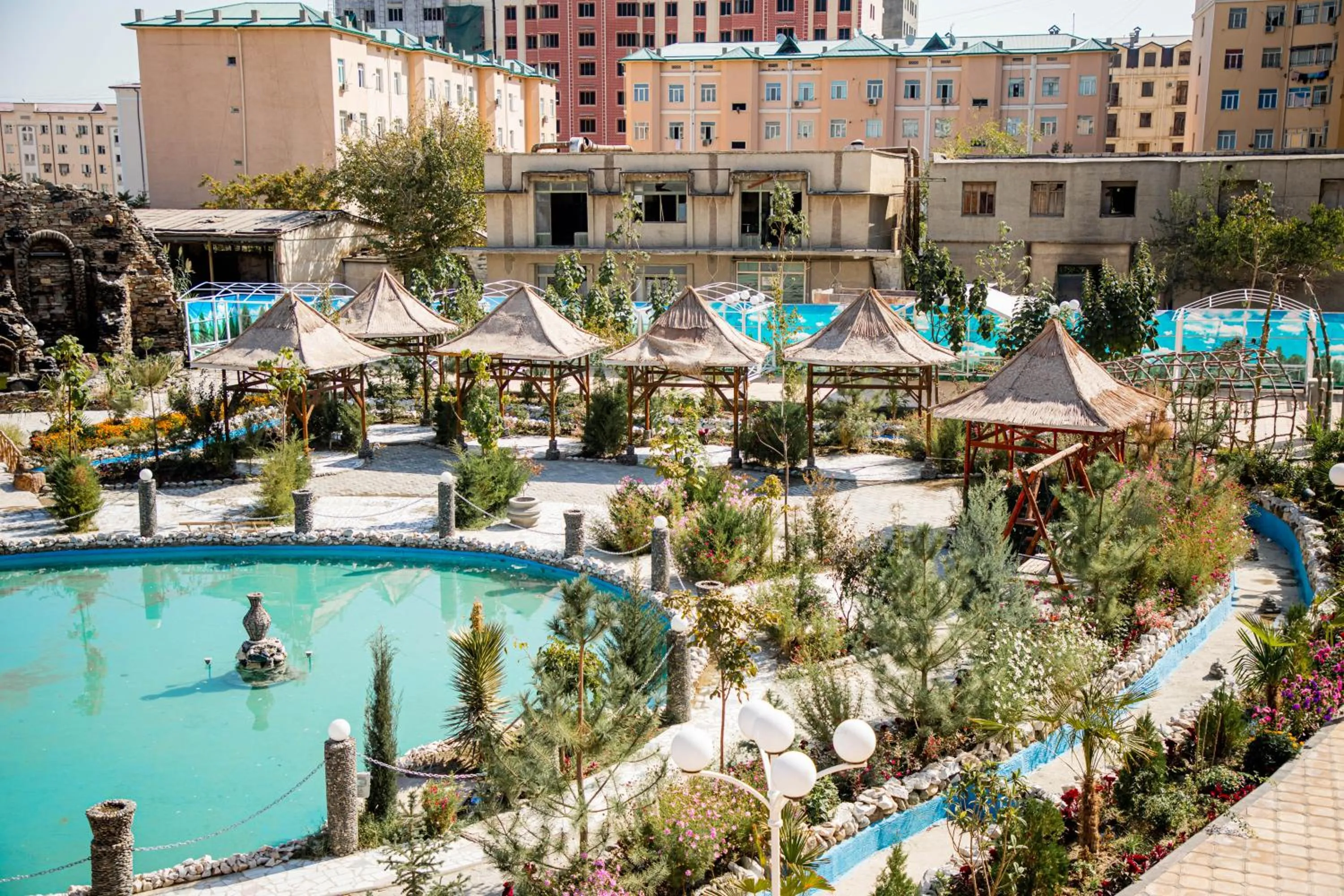 Area and facilities in Buyuk Humo