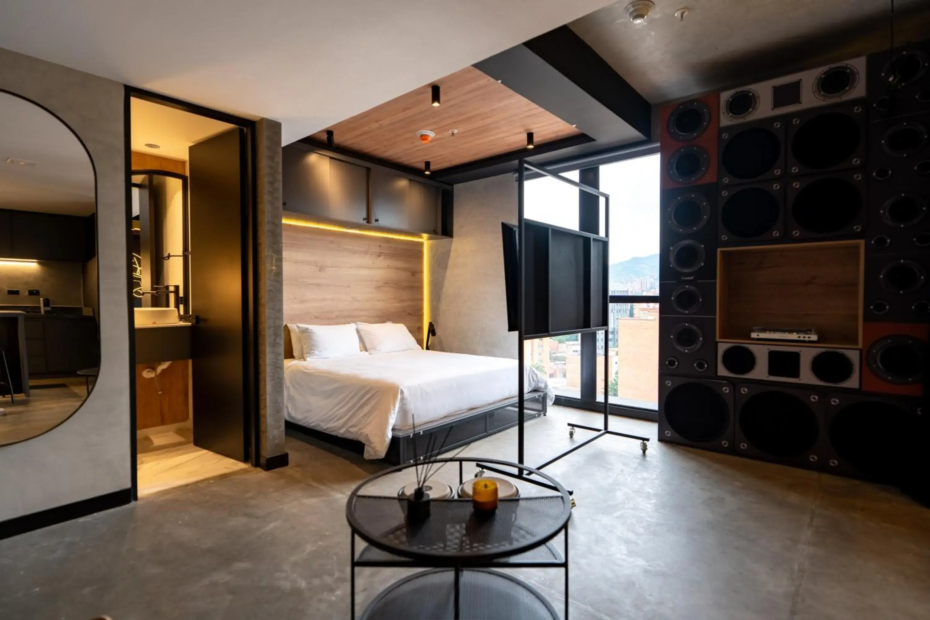 Deluxe Suite in Indie Universe Creative Hotel Deluxe Suite in Indie Universe Creative Hotel