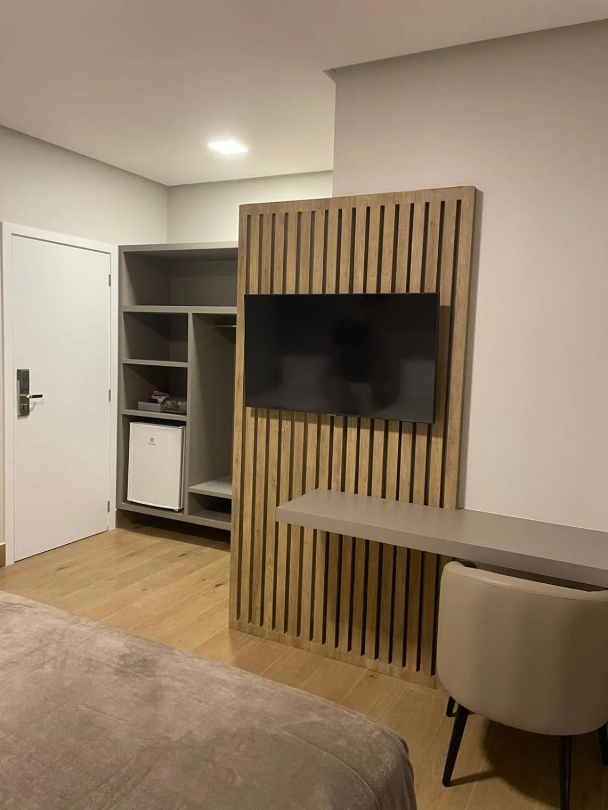 TV and multimedia, Bed in Vista do Lago Hotel