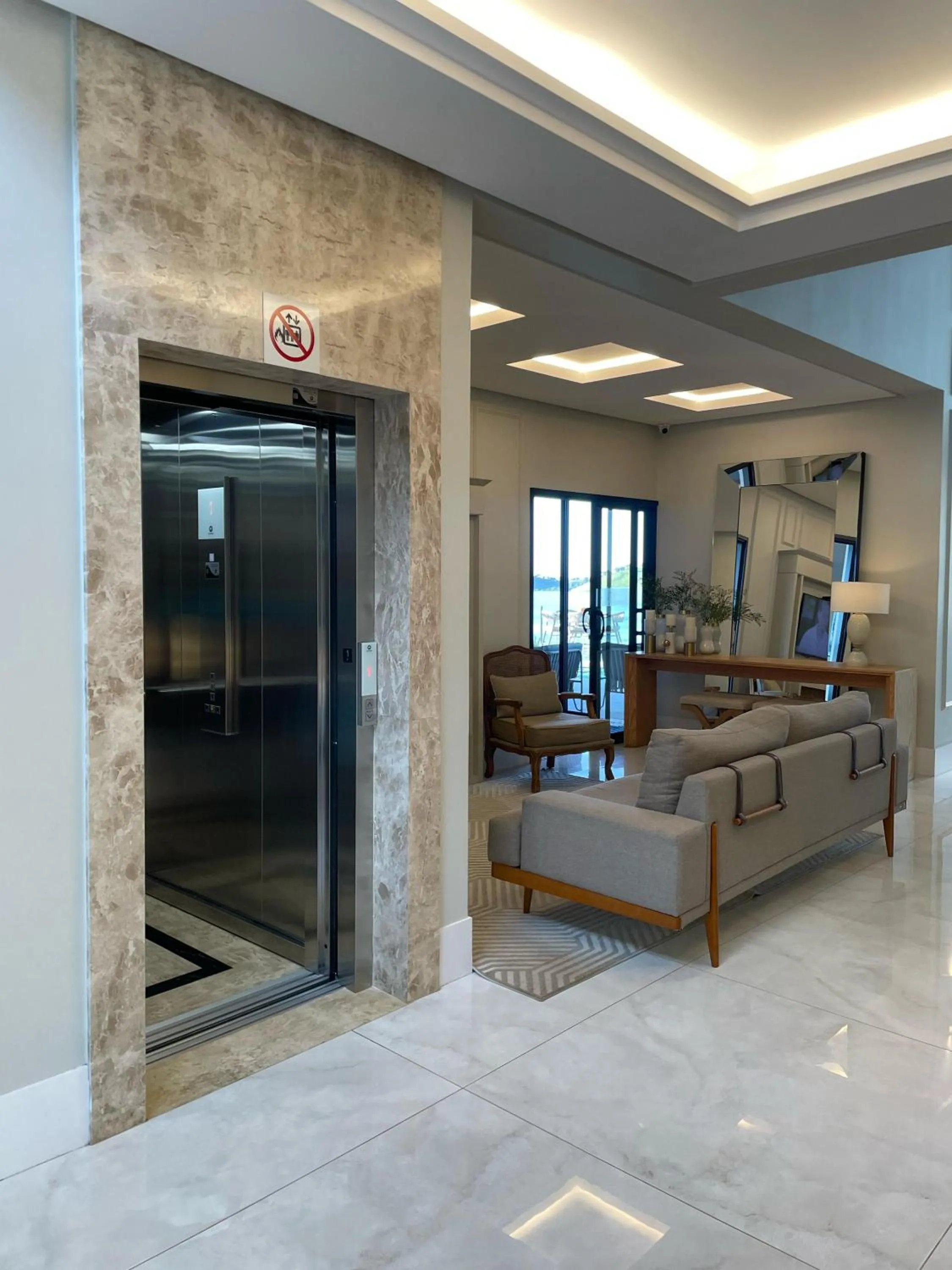 Lobby or reception in Vista do Lago Hotel