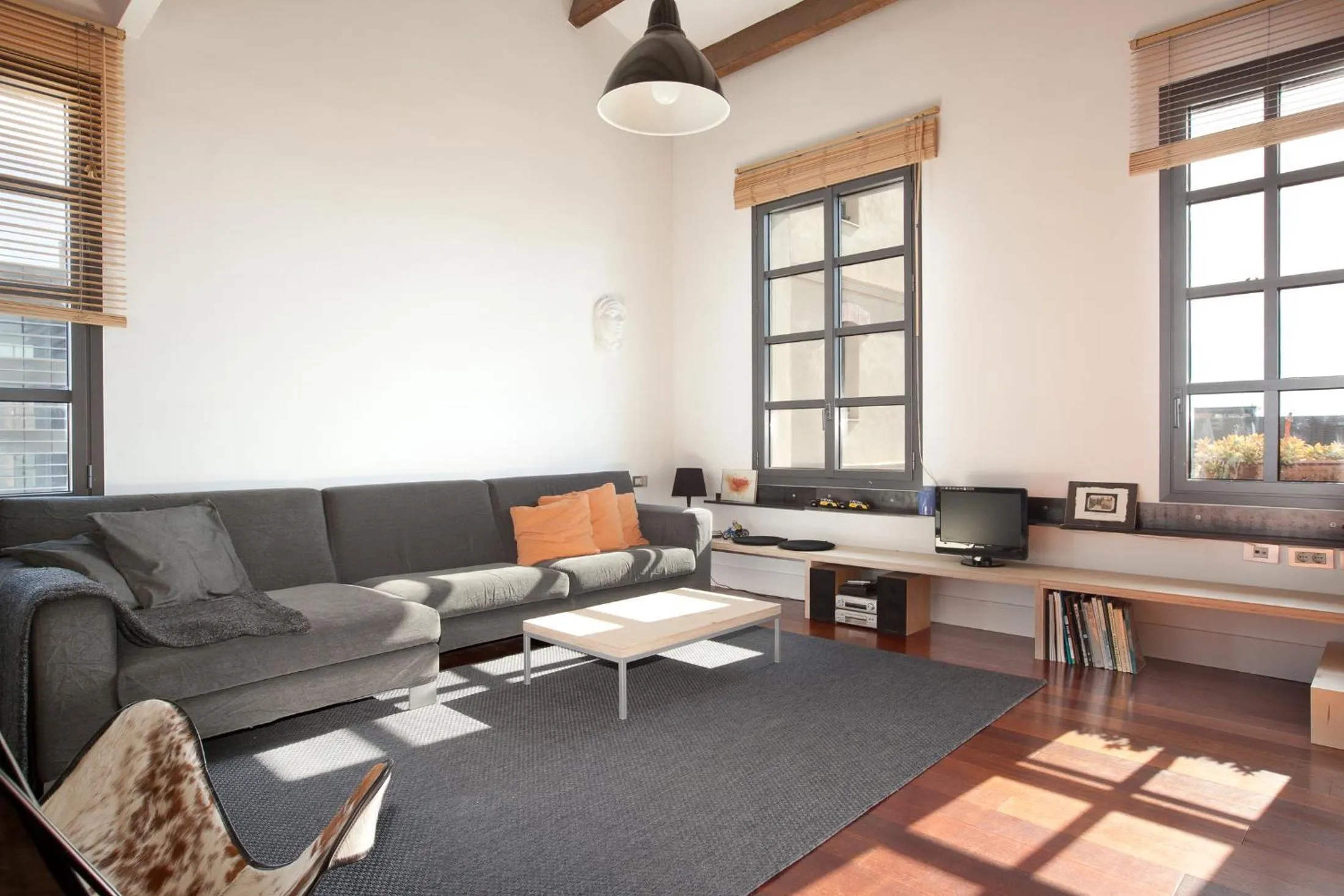 Day in Beach Loft Duplex