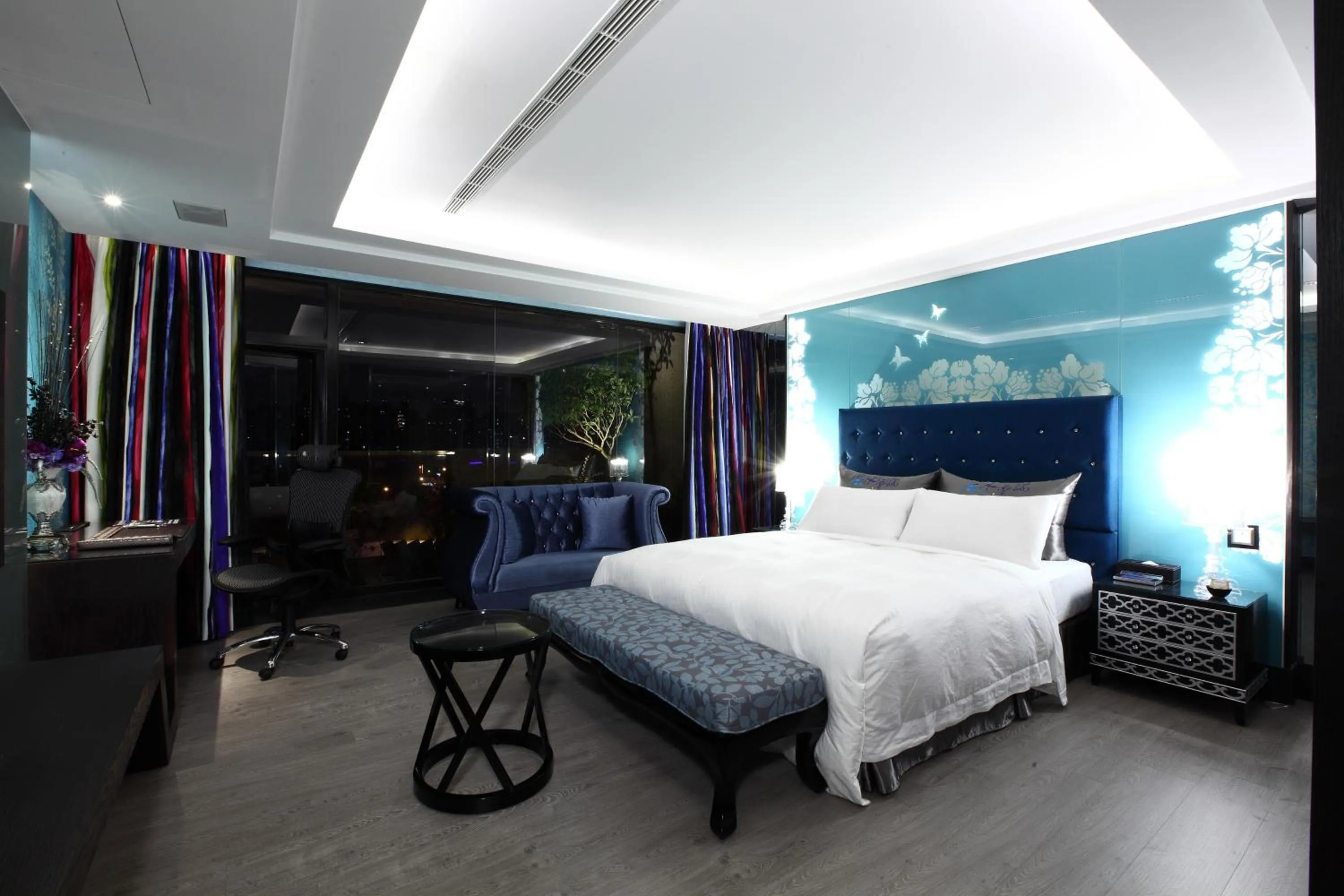 Photo of the whole room, Bed in Icloud Luxury Resort & Hotel