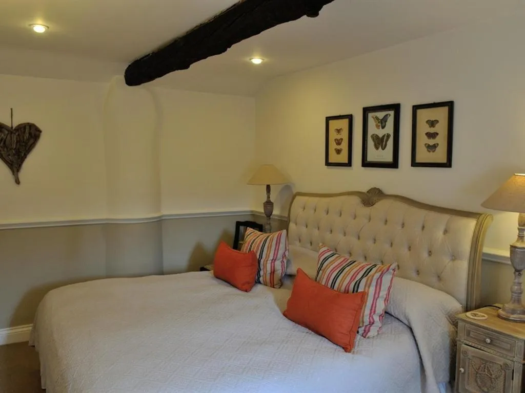 Bedroom in The Castle Arms Inn