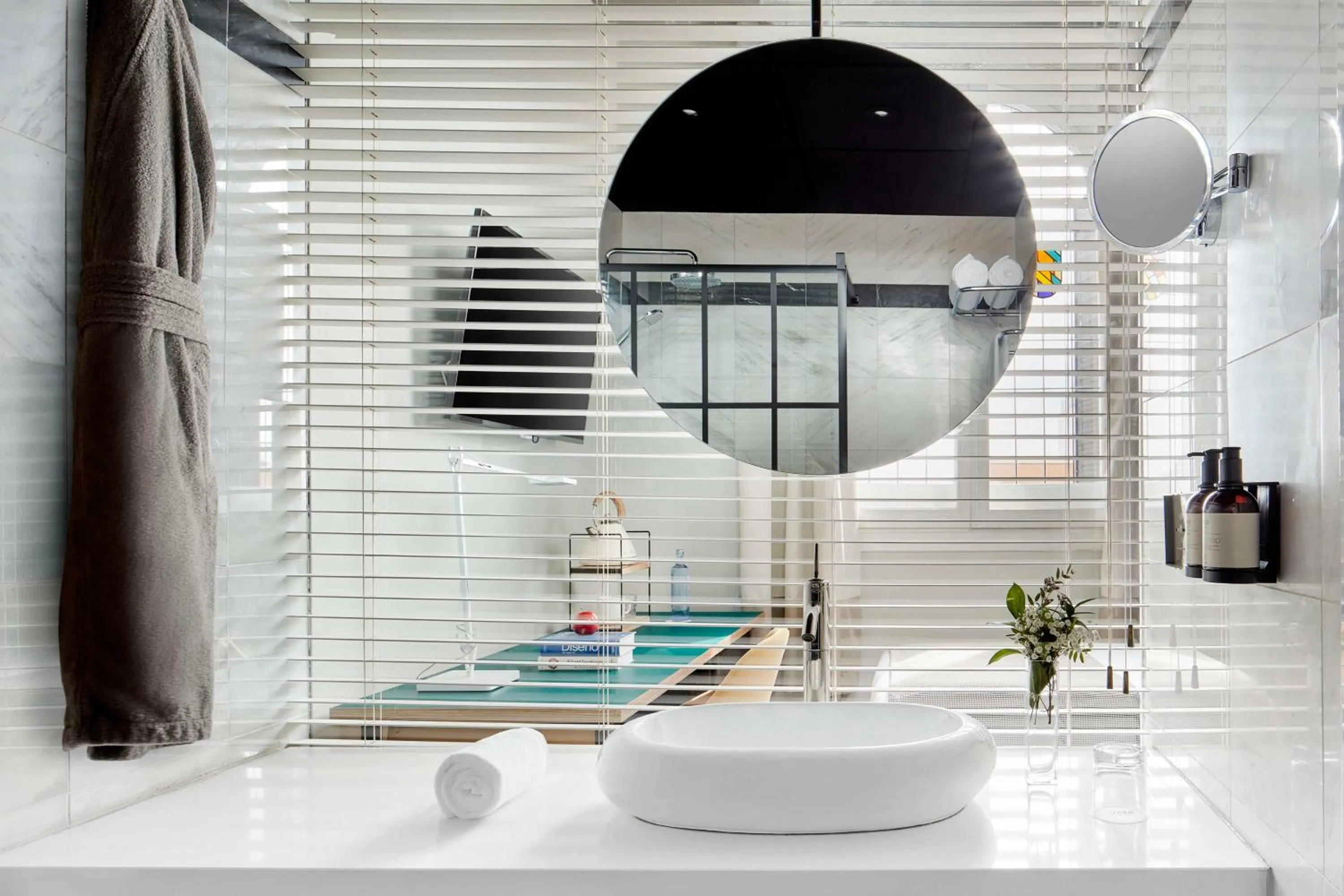 Bathroom in Avani Alonso Martinez