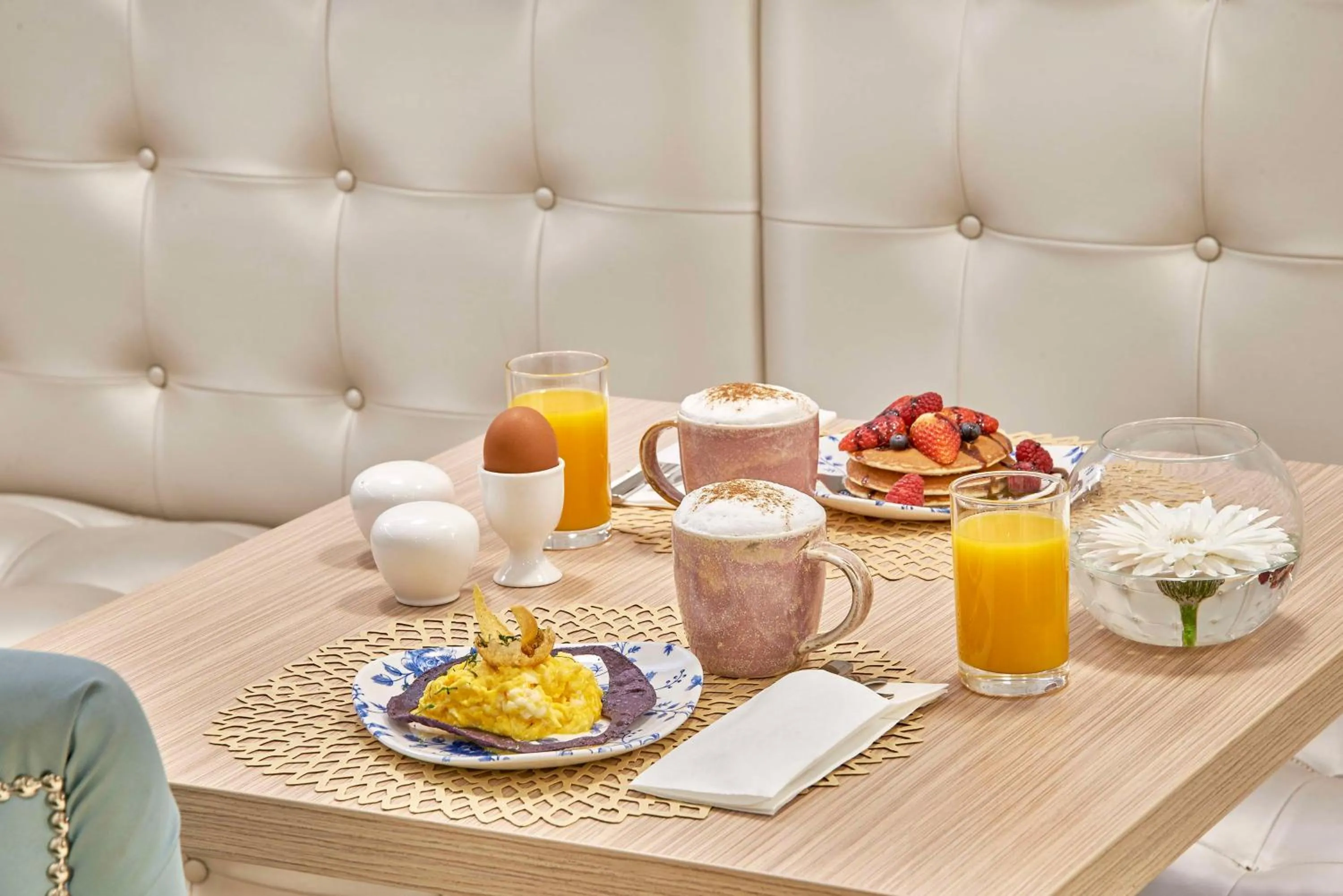 Breakfast in NH Collection Madrid Abascal