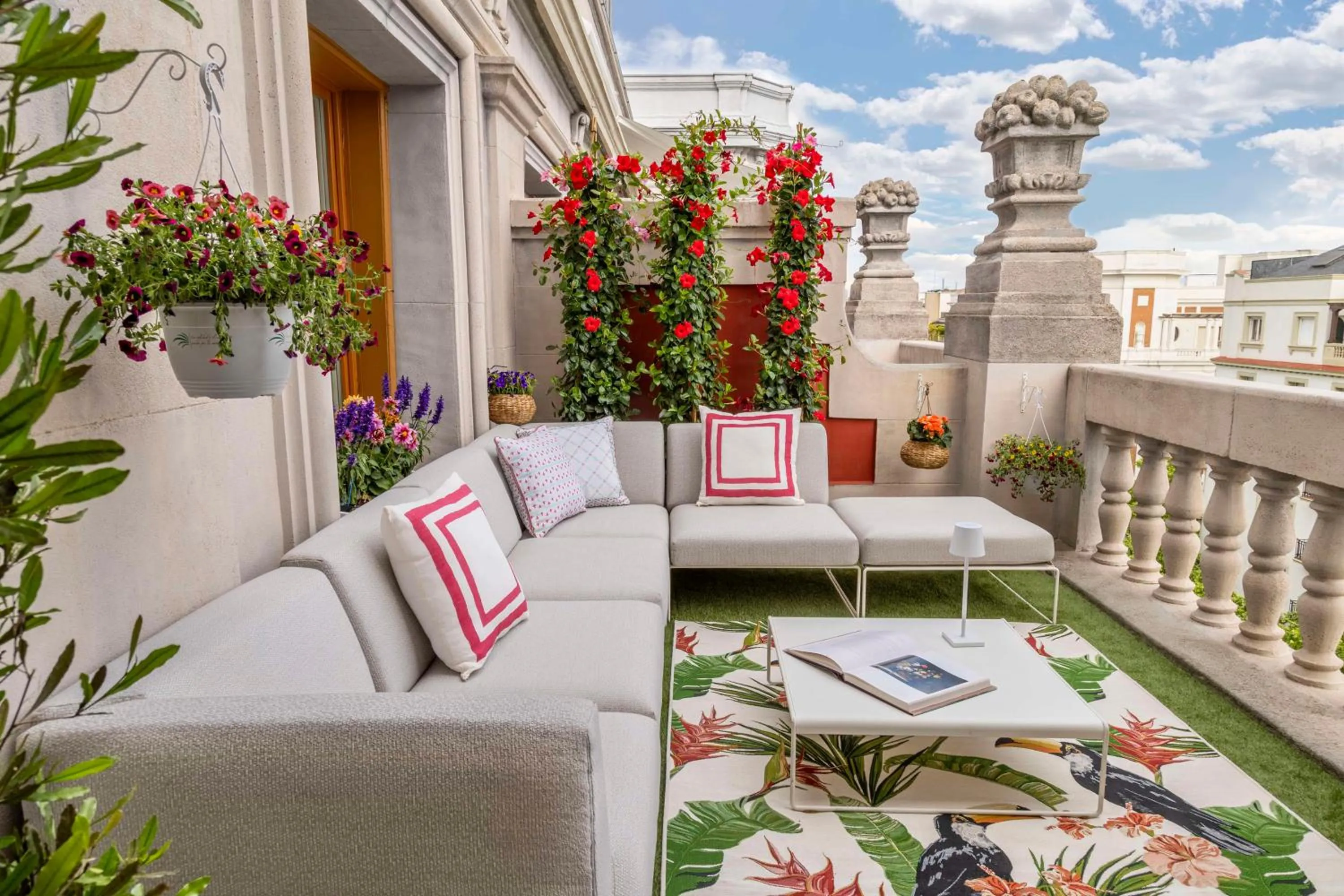 Property building in NH Collection Madrid Abascal