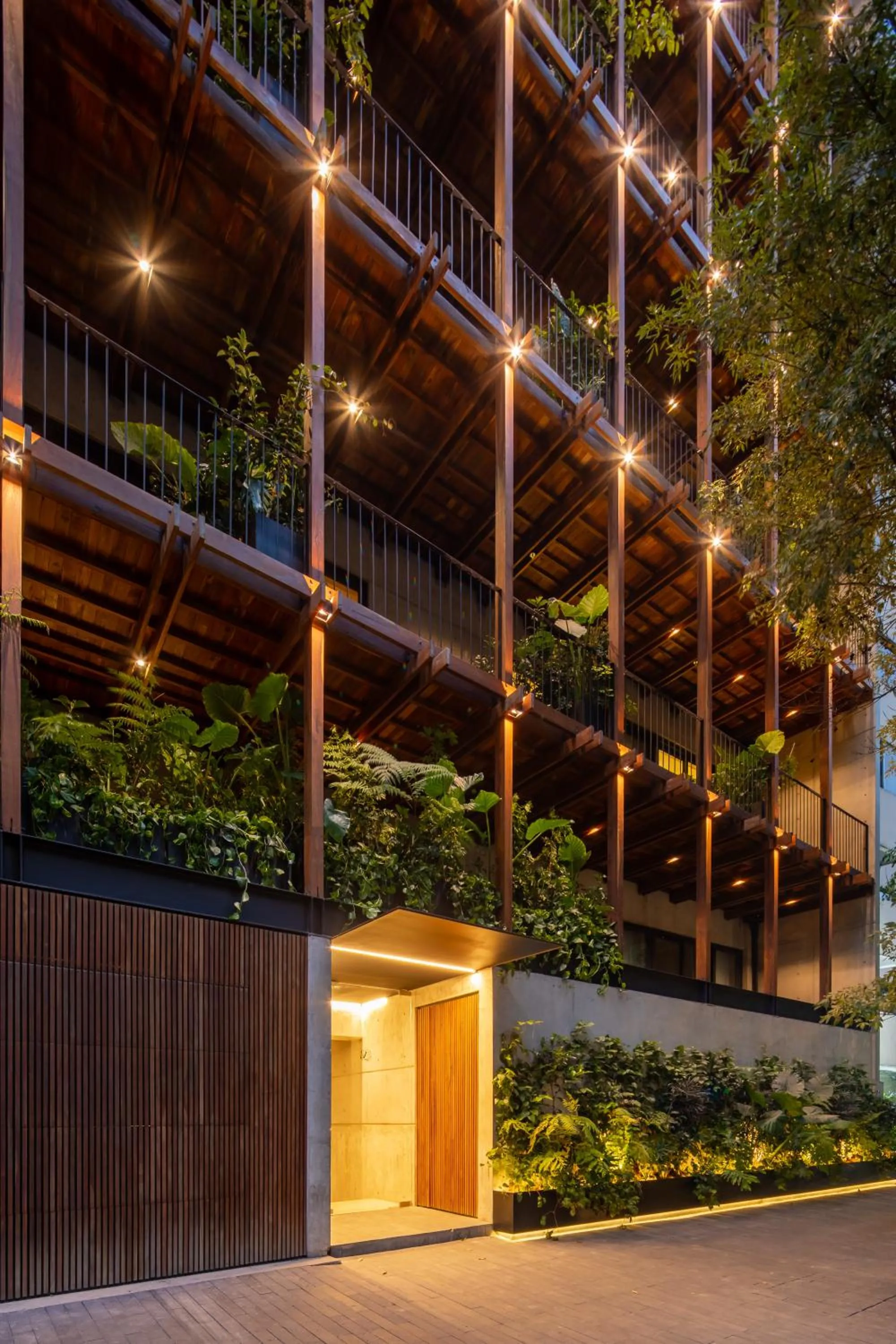 Facade/entrance in Ana Polanco Apartments