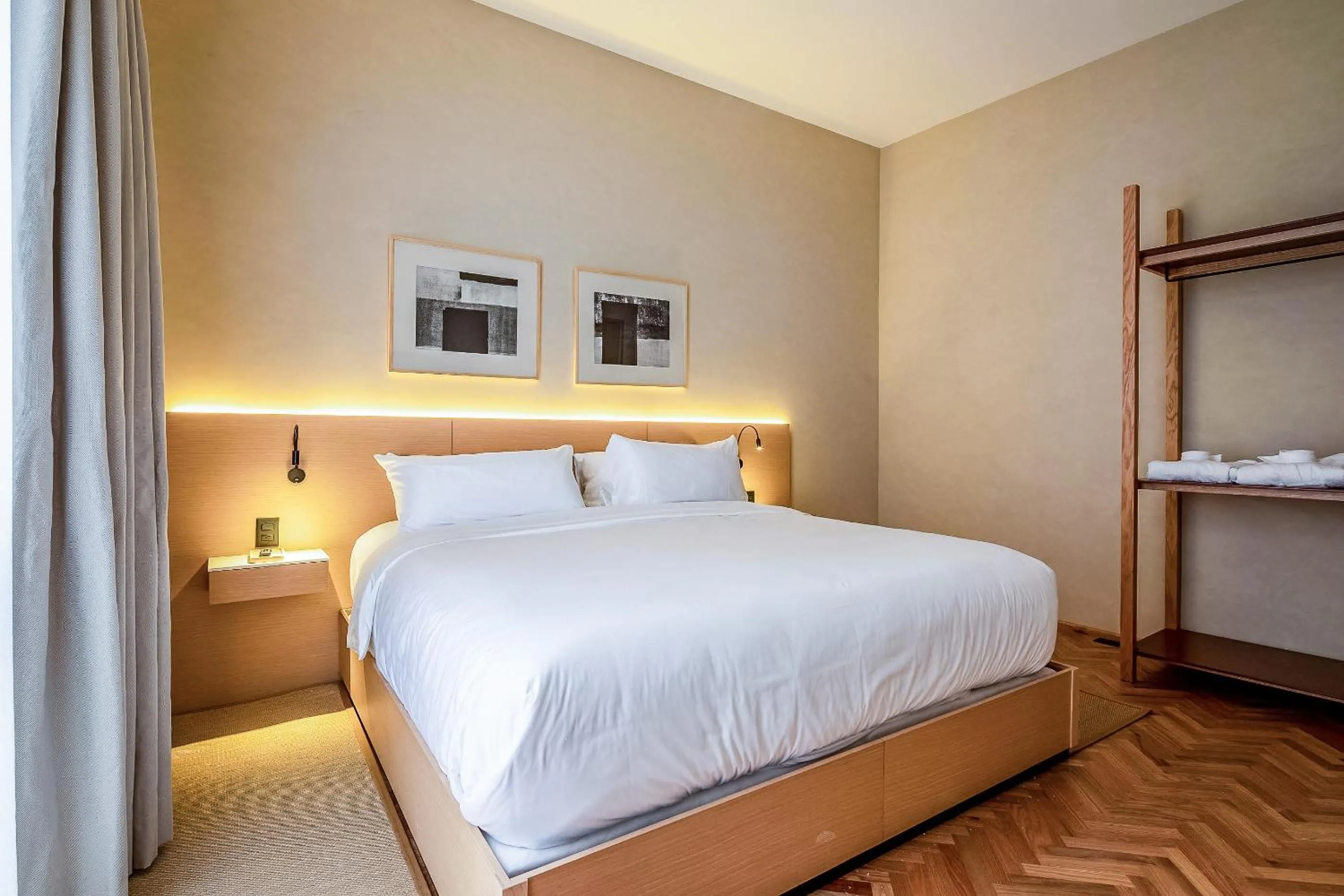 TV and multimedia, Bed in Ana Polanco Apartments