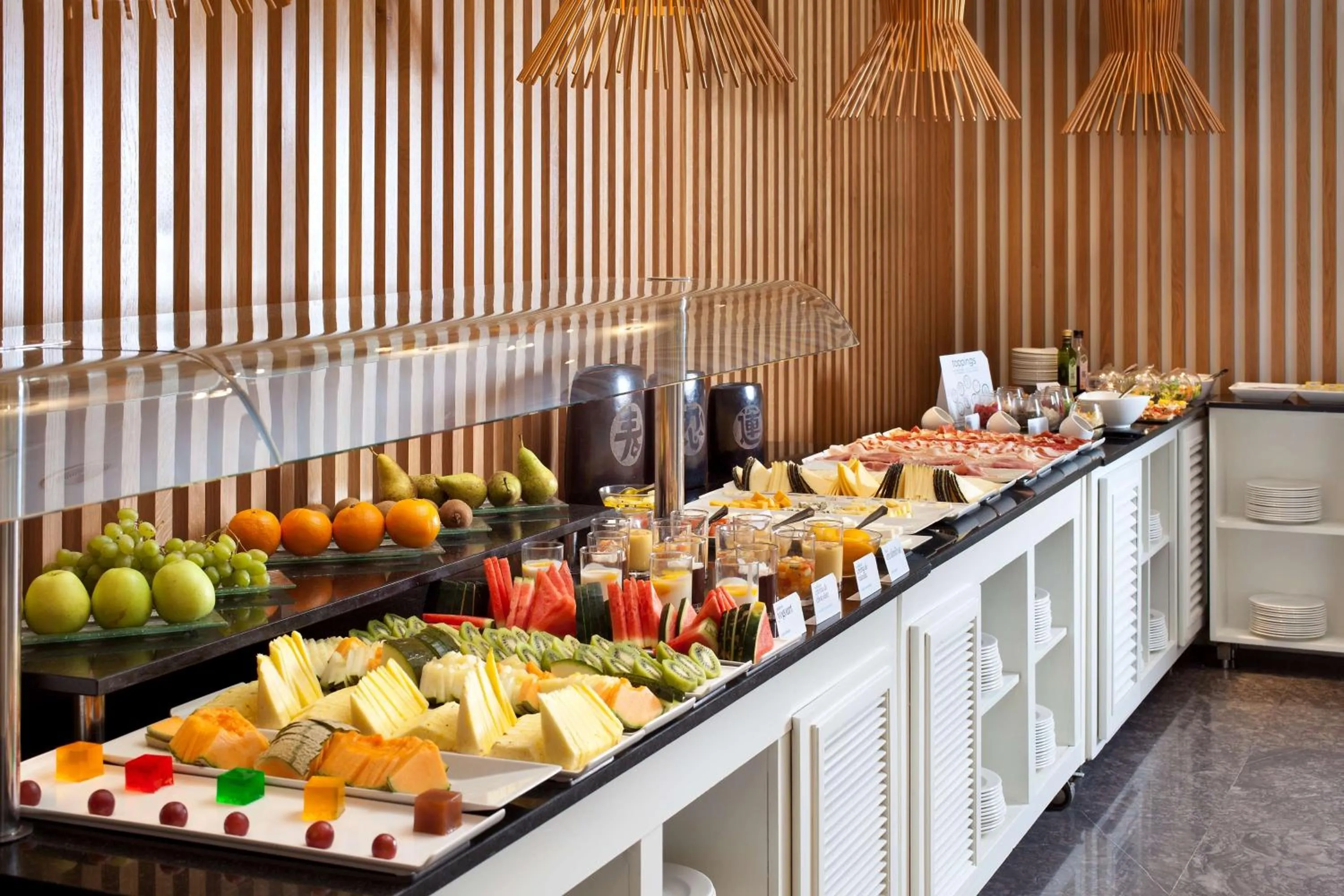 Breakfast in NH Canciller Ayala Vitoria