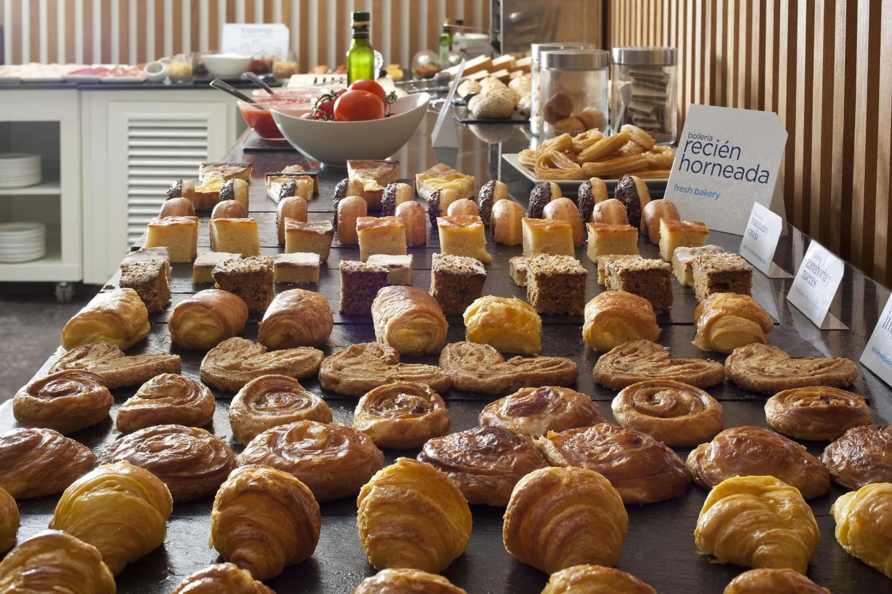 Breakfast in NH Canciller Ayala Vitoria