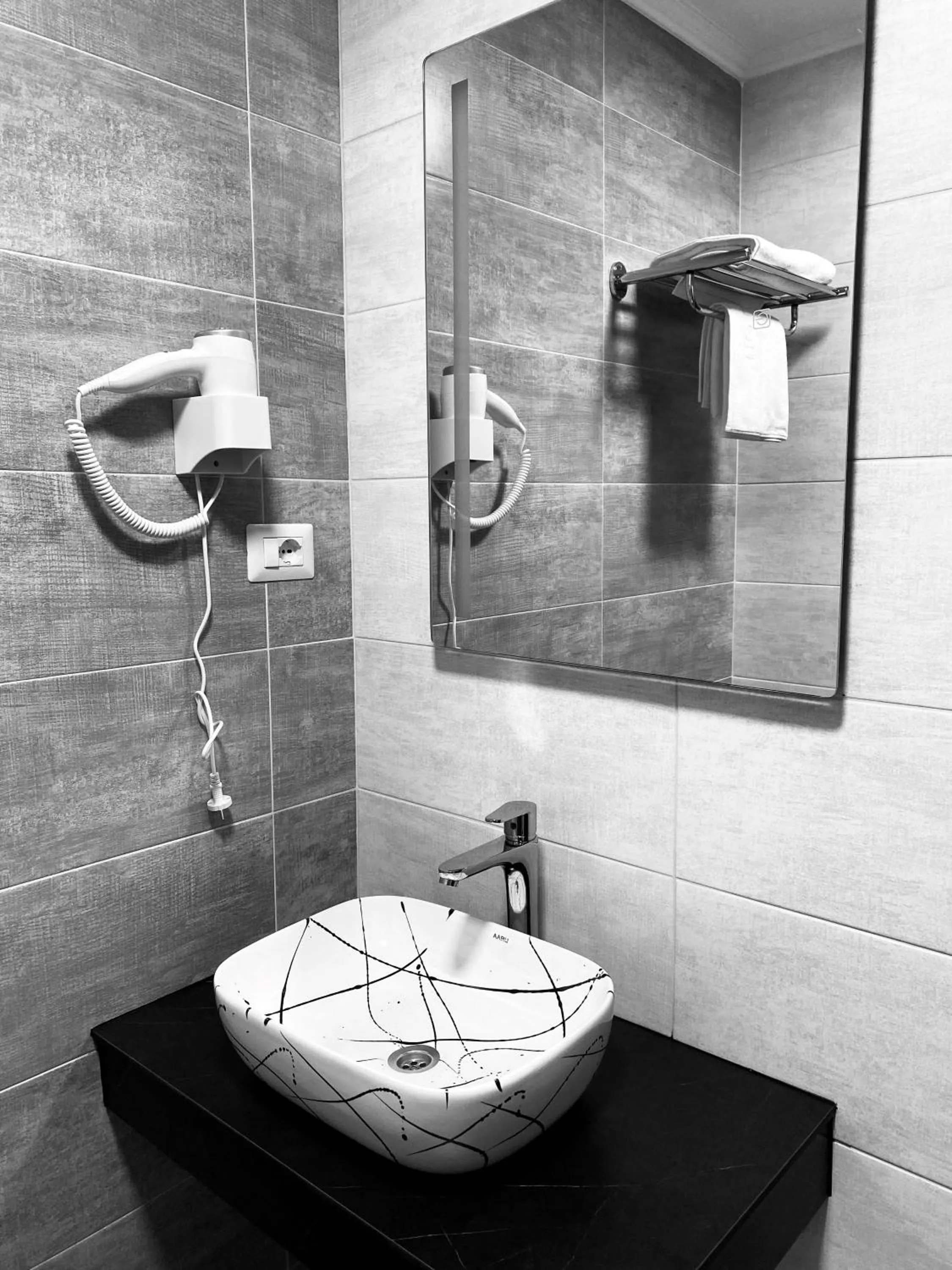 heating in Hotel Callisto