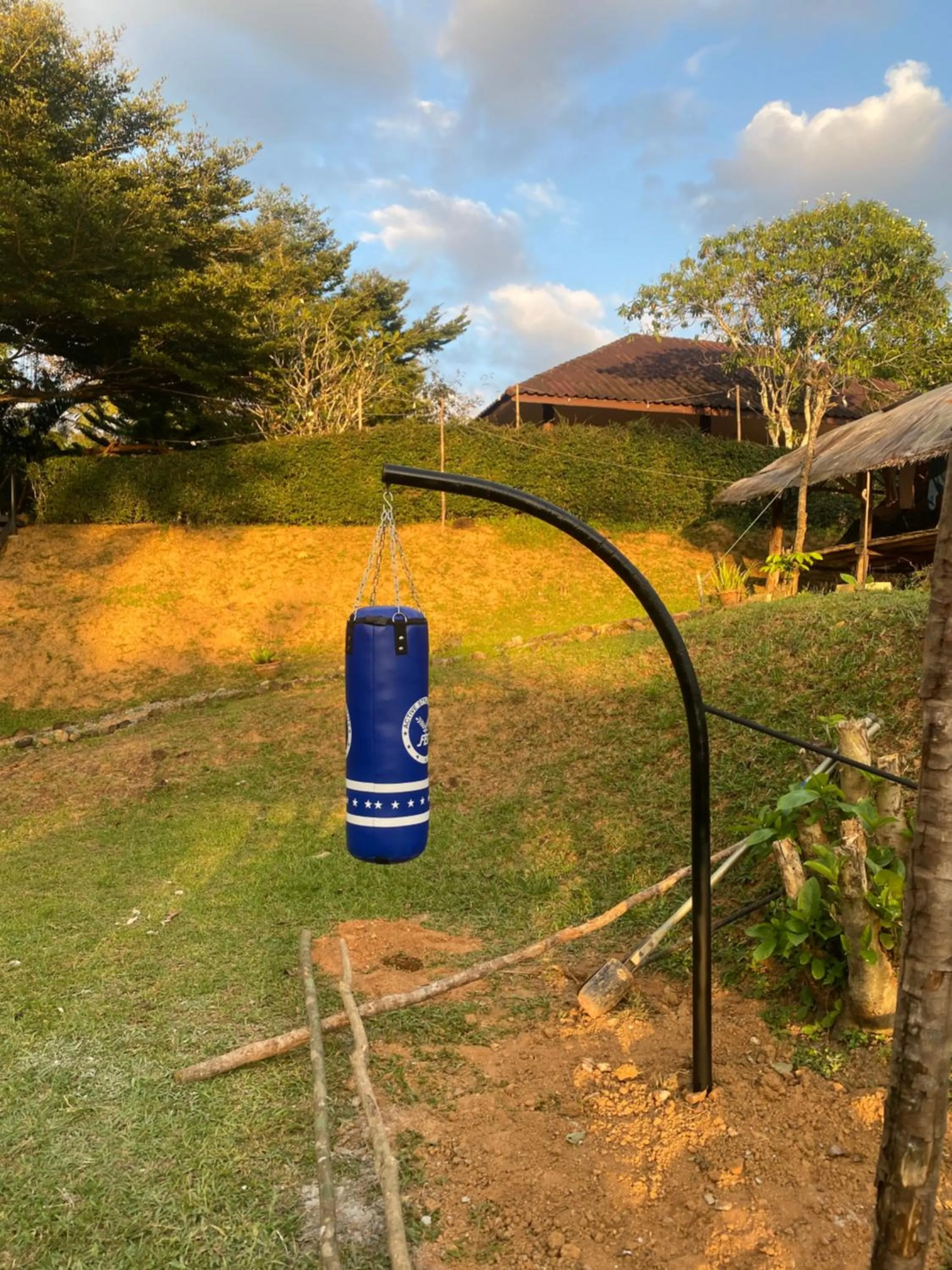 Khao Sok Hill Top Resort