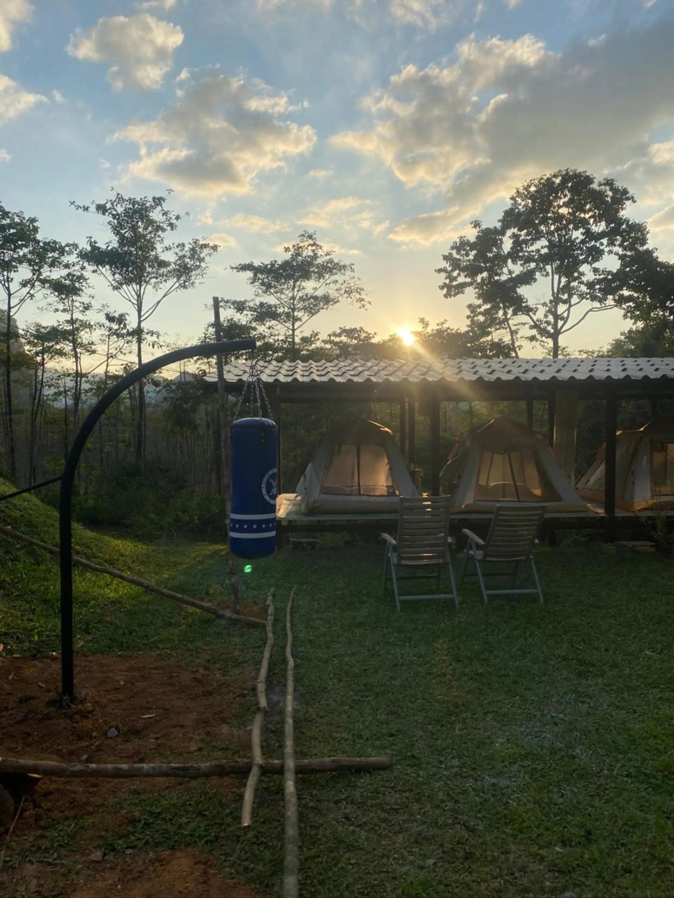 Khao Sok Hill Top Resort