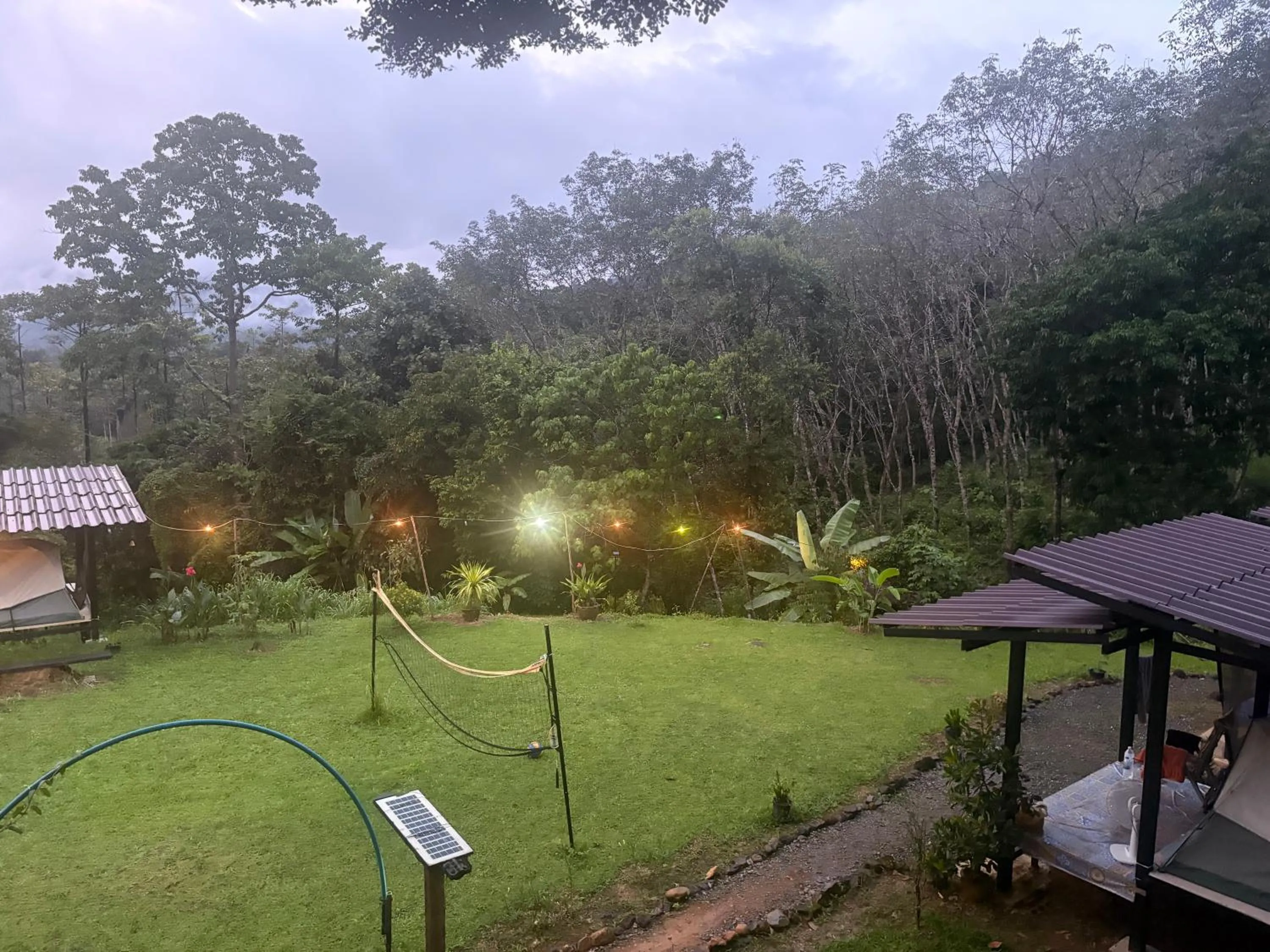 Khao Sok Hill Top Resort