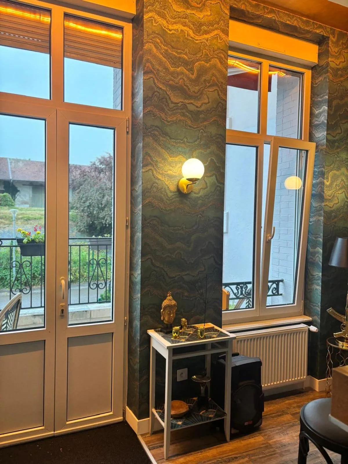 Balcony/Terrace in Hôtel d'Angleterre