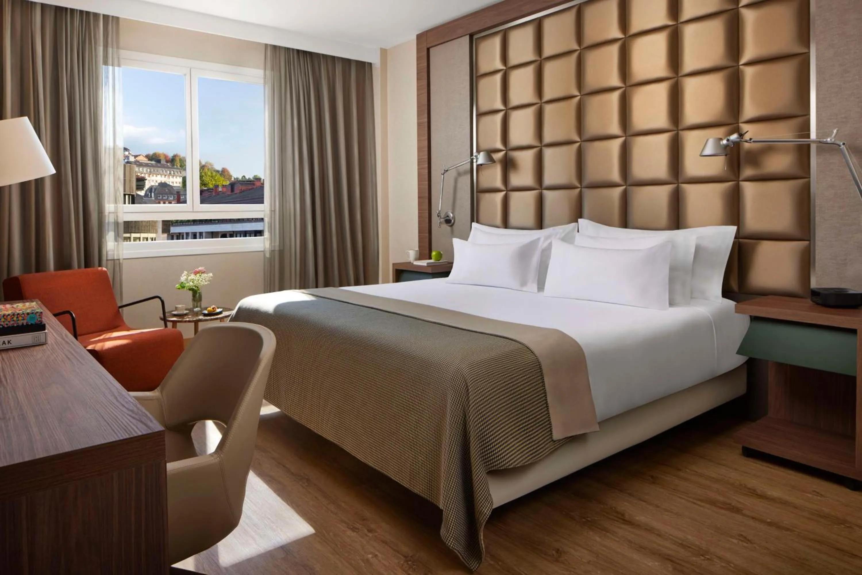 Bedroom, Bed in NH Collection San Sebastián Aranzazu