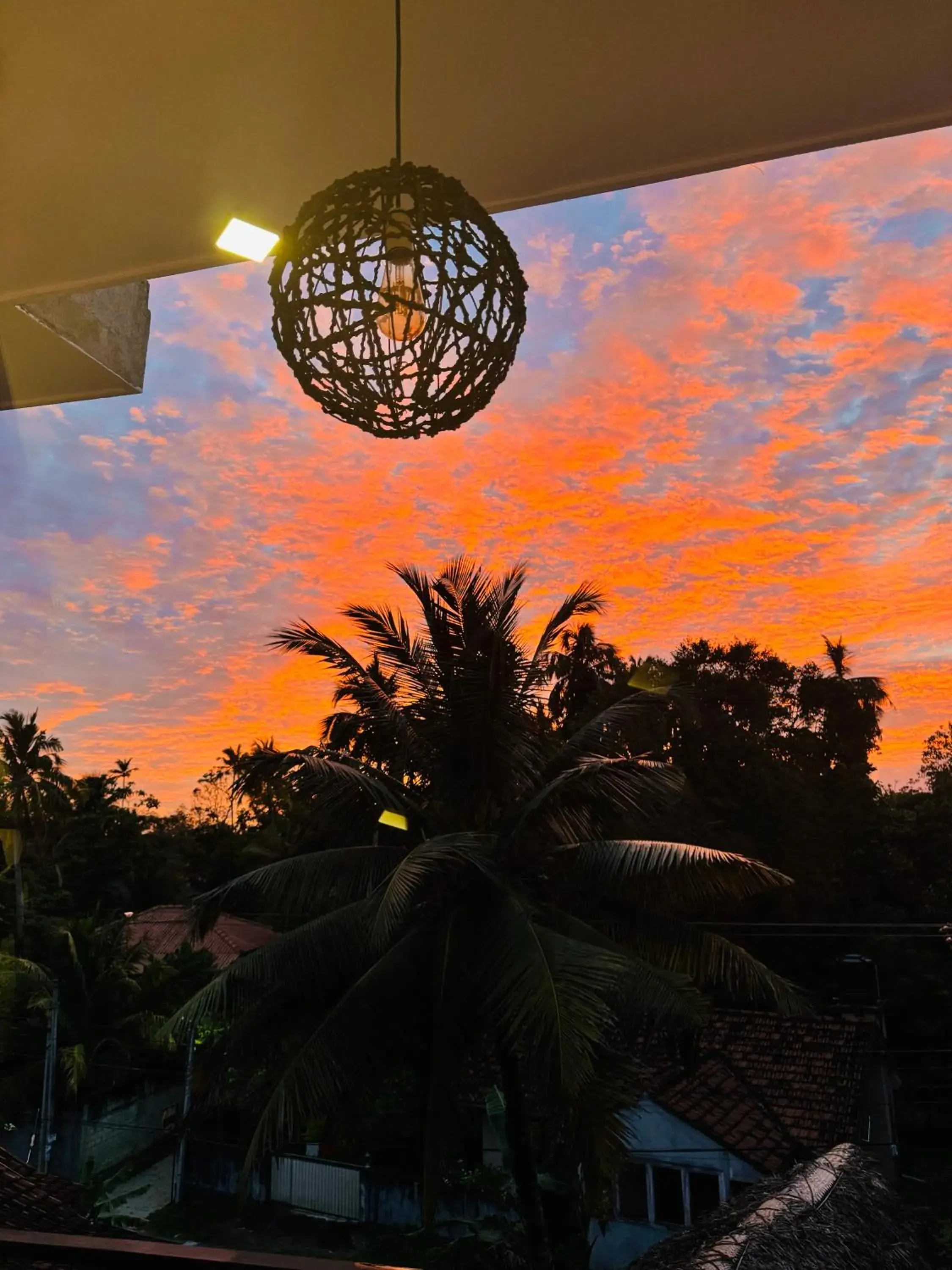 Deluxe Double Room with Shower in The Jini House Deluxe Double Room with Shower in The Jini House