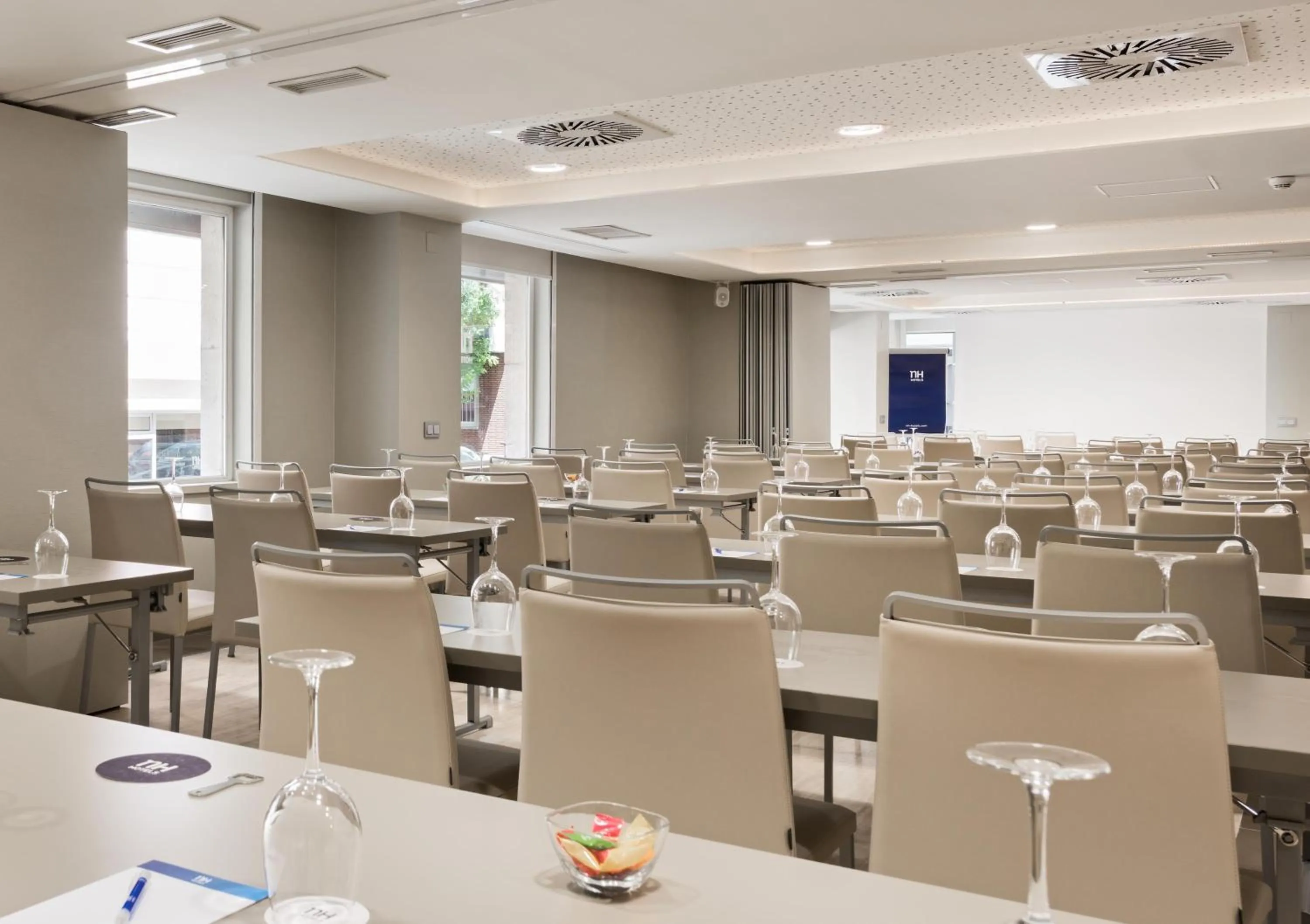 Meeting/conference room in NH Madrid Zurbano