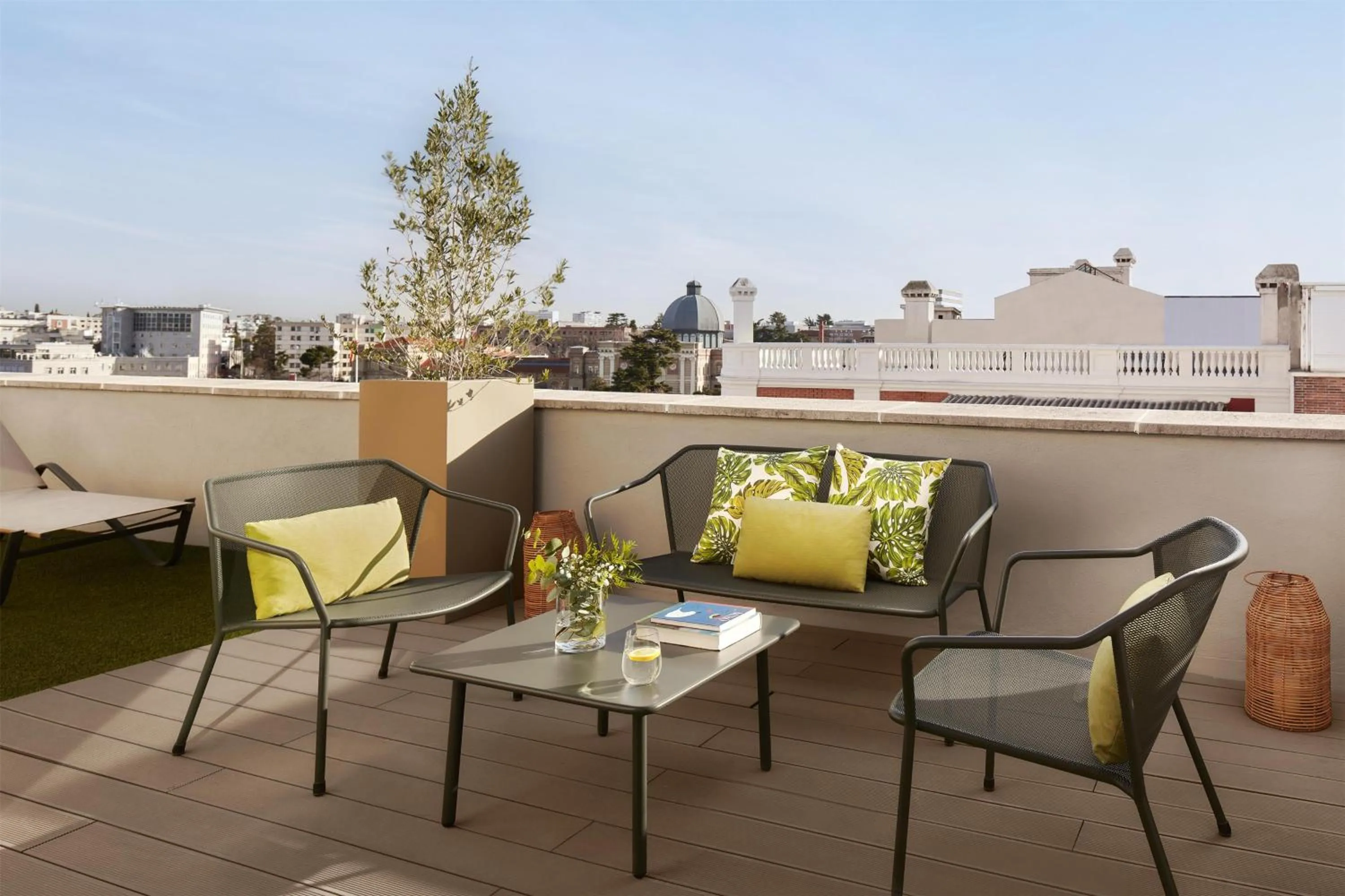 Bedroom in NH Madrid Zurbano