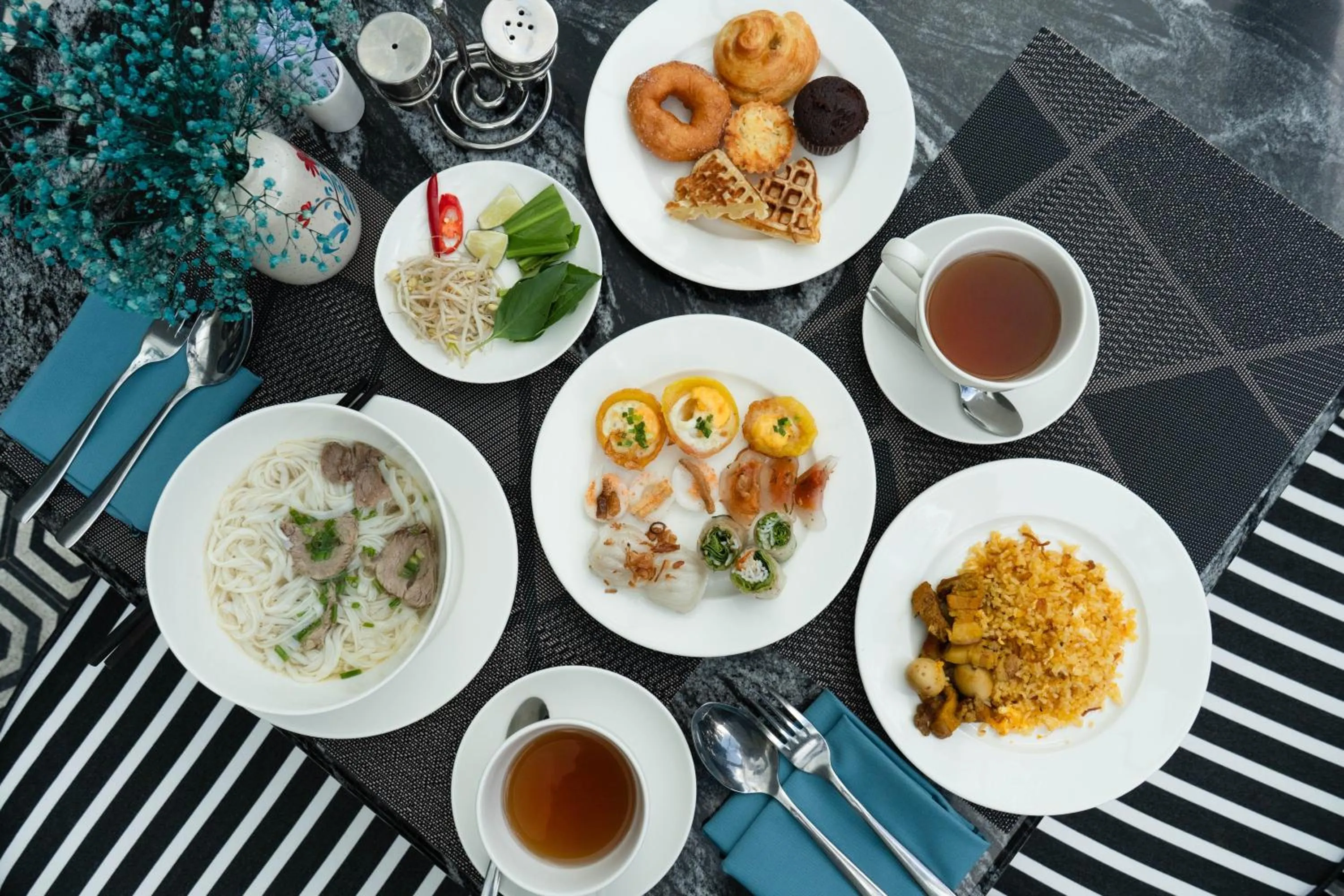 Restaurant/places to eat in Hoi An Delicacy Hotel & Spa