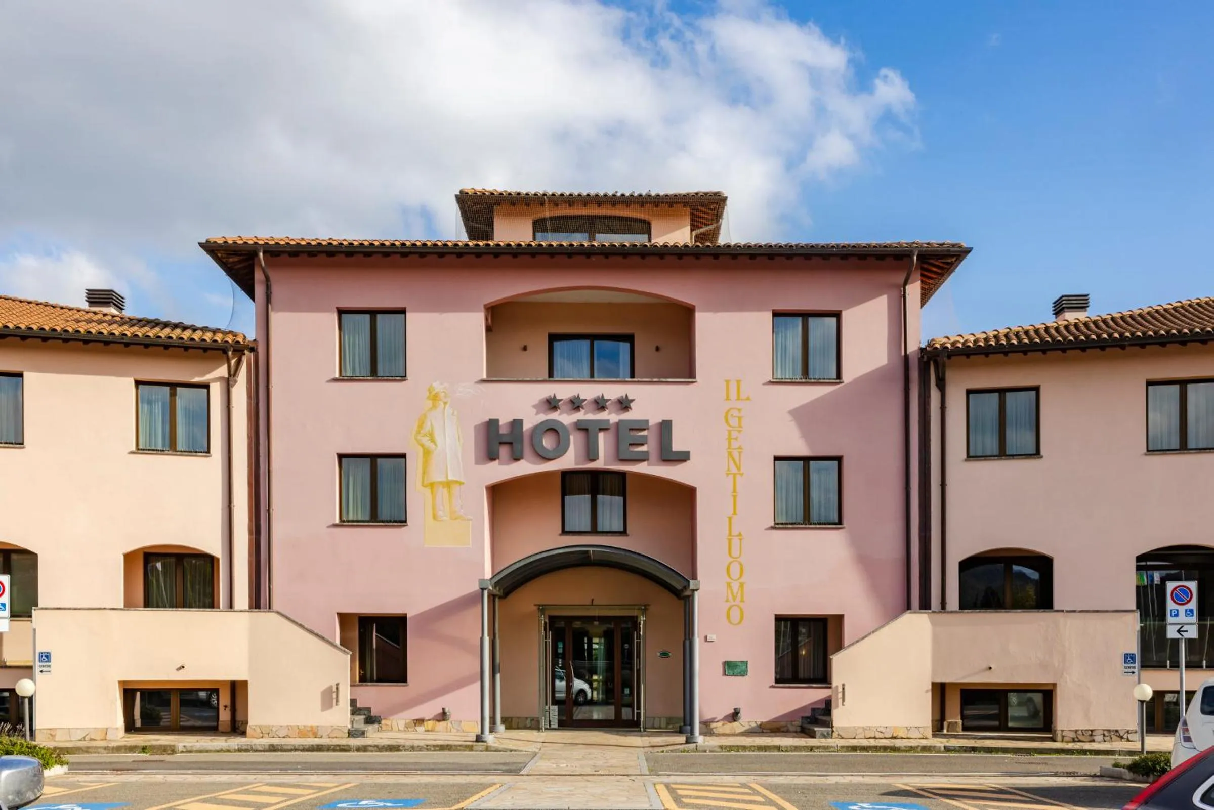 Property building in Il Gentiluomo Hotel & SPA