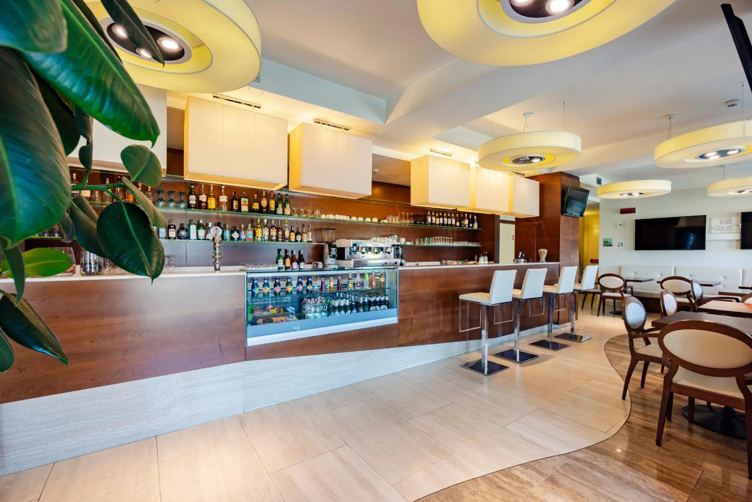 Lounge or bar in Il Gentiluomo Hotel & SPA