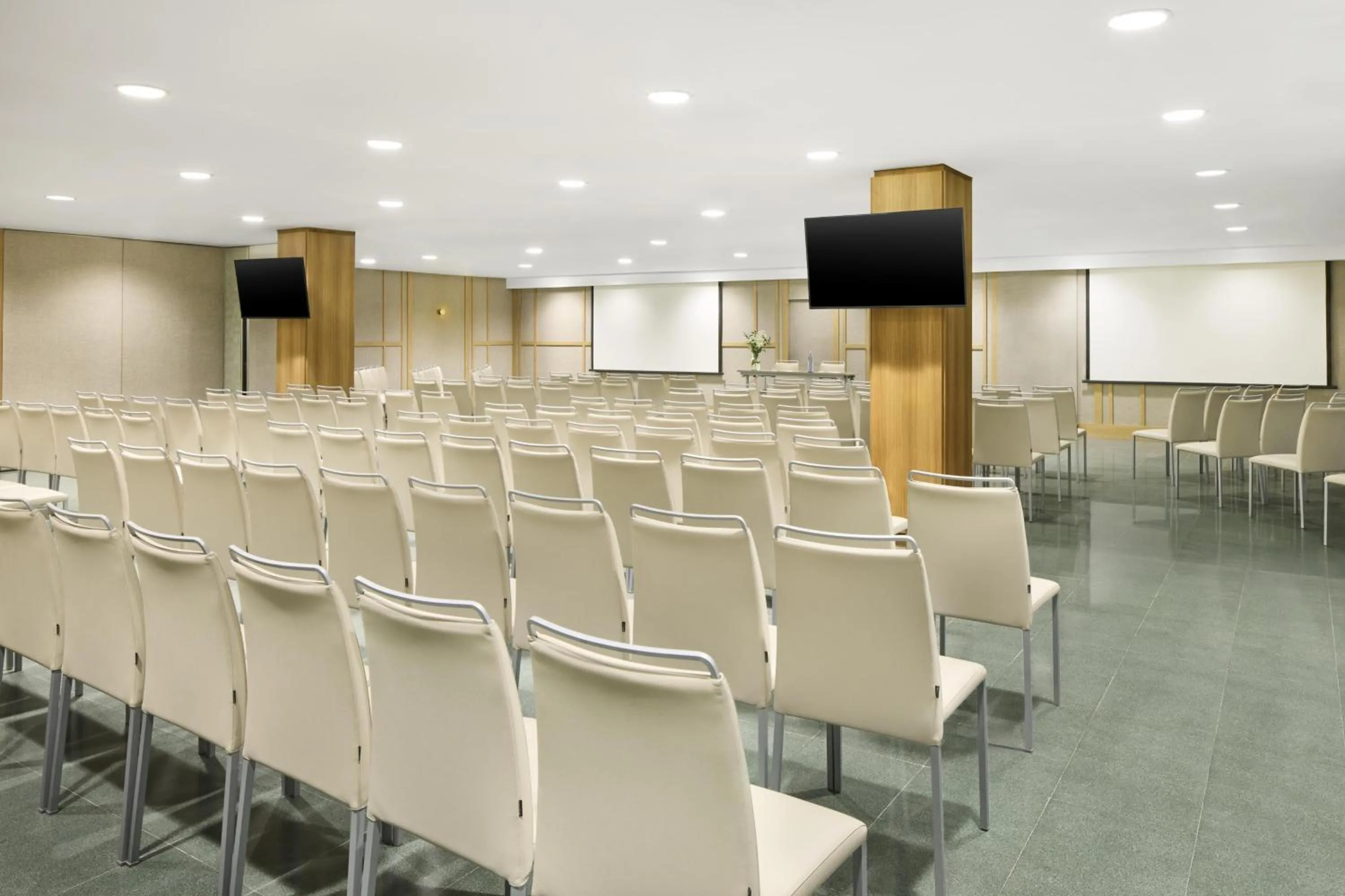 Meeting/conference room in NH Madrid Ventas
