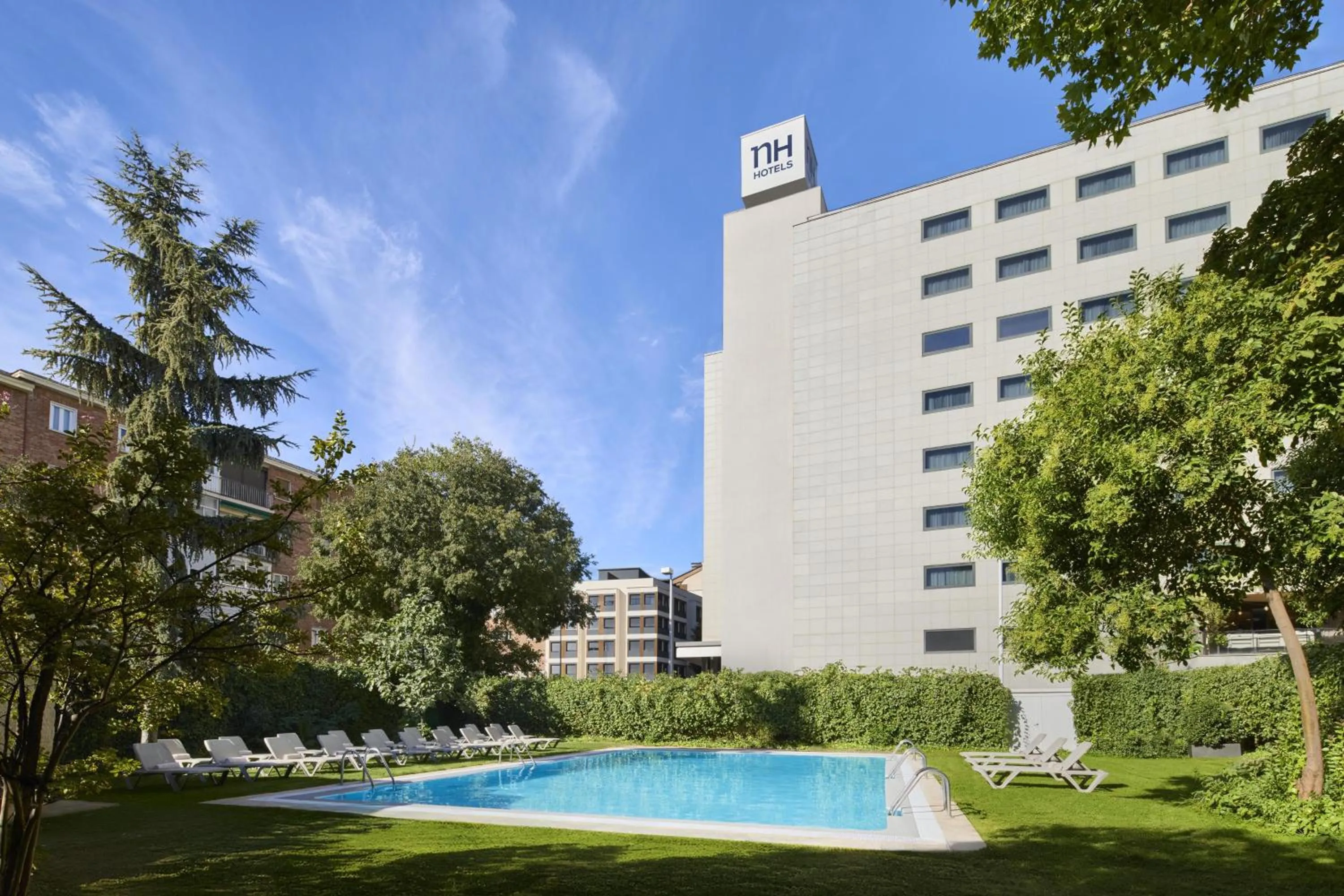 Property building in NH Madrid Ventas