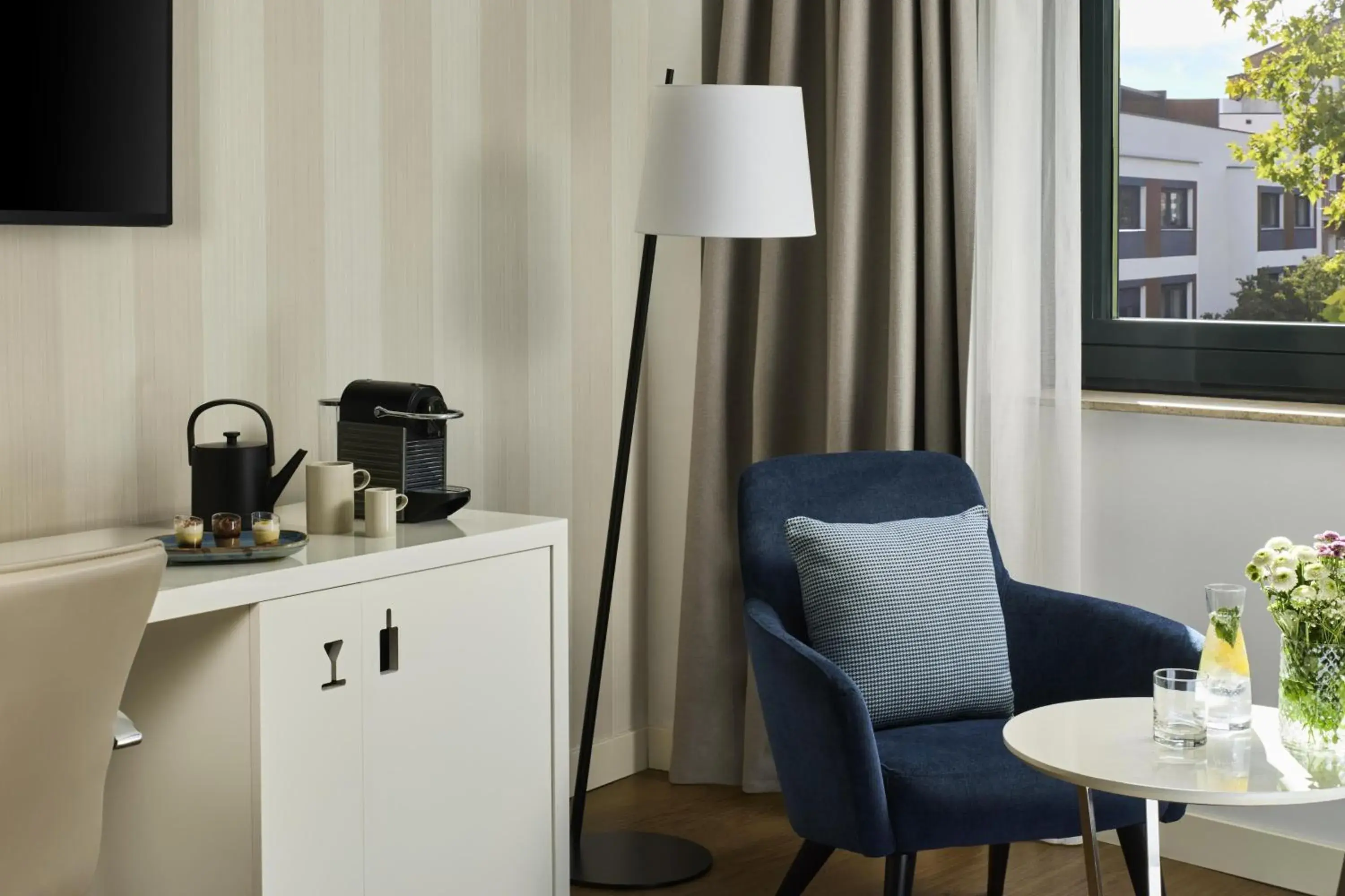 Superior Double or Twin Room with Extra Bed (2 Adults + 1 Child) in NH Madrid Ventas Superior Double or Twin Room with Extra Bed (2 Adults + 1 Child) in NH Madrid Ventas