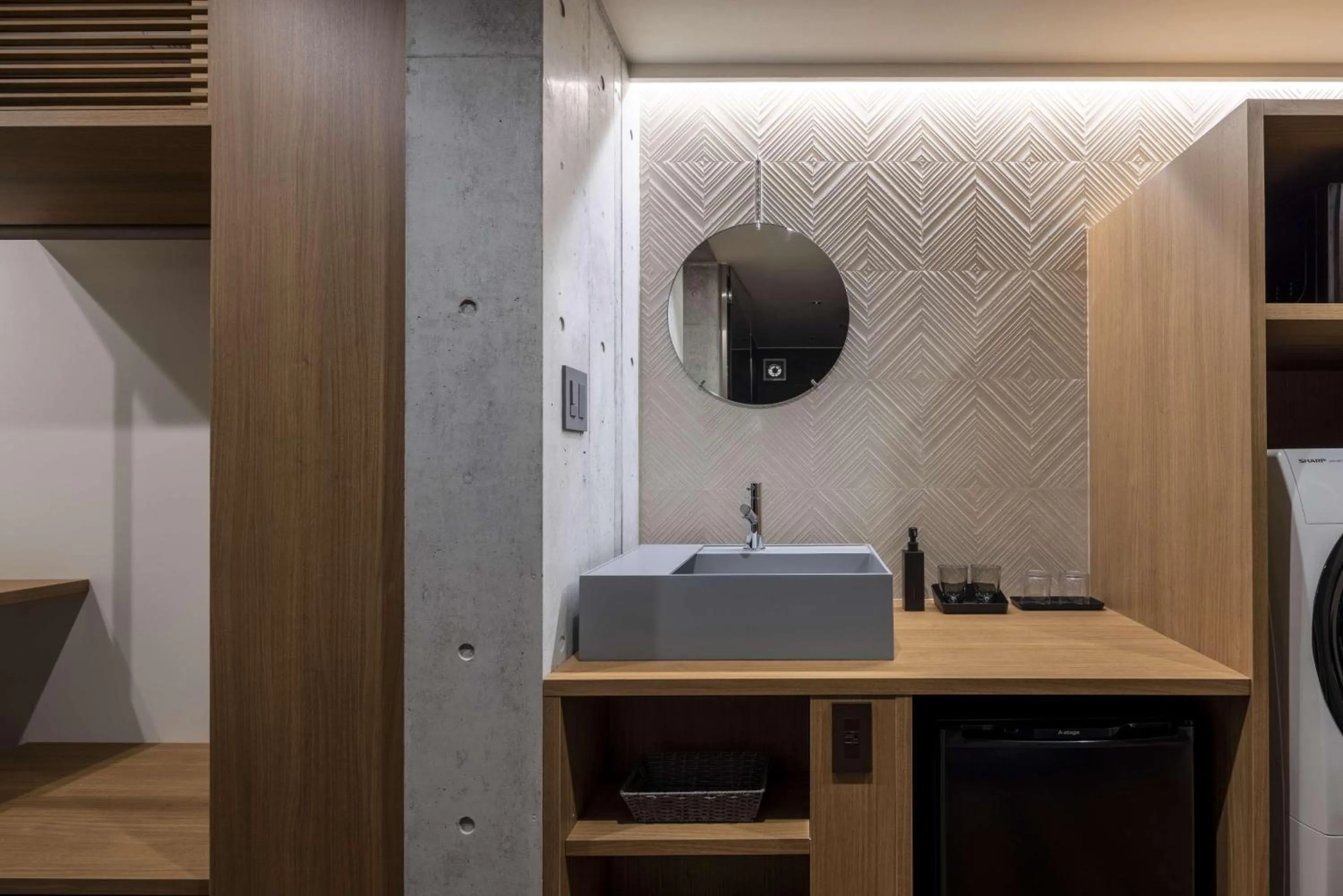 On site in Spatium Ginza Pony