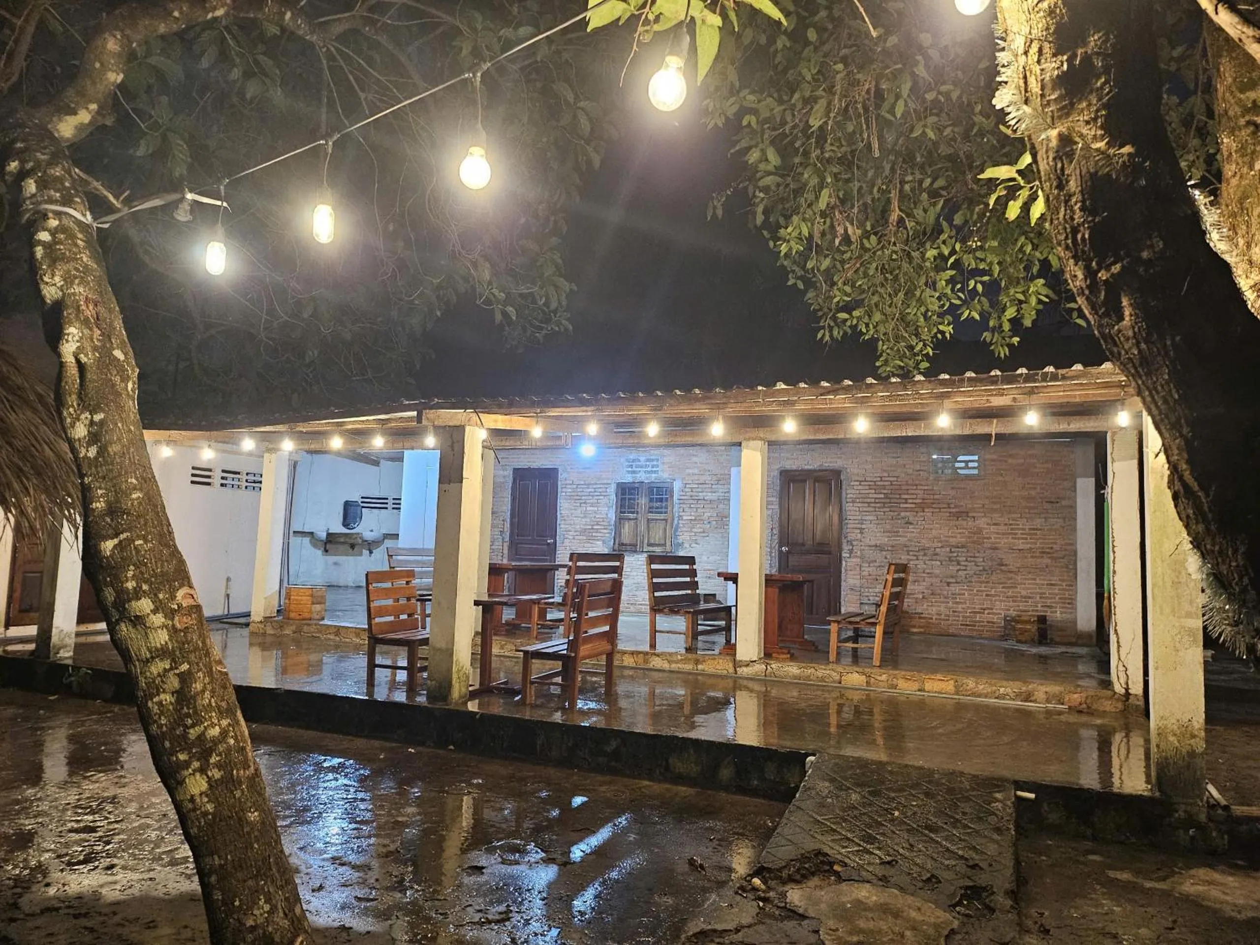 Patio in BB Hotel&Resort