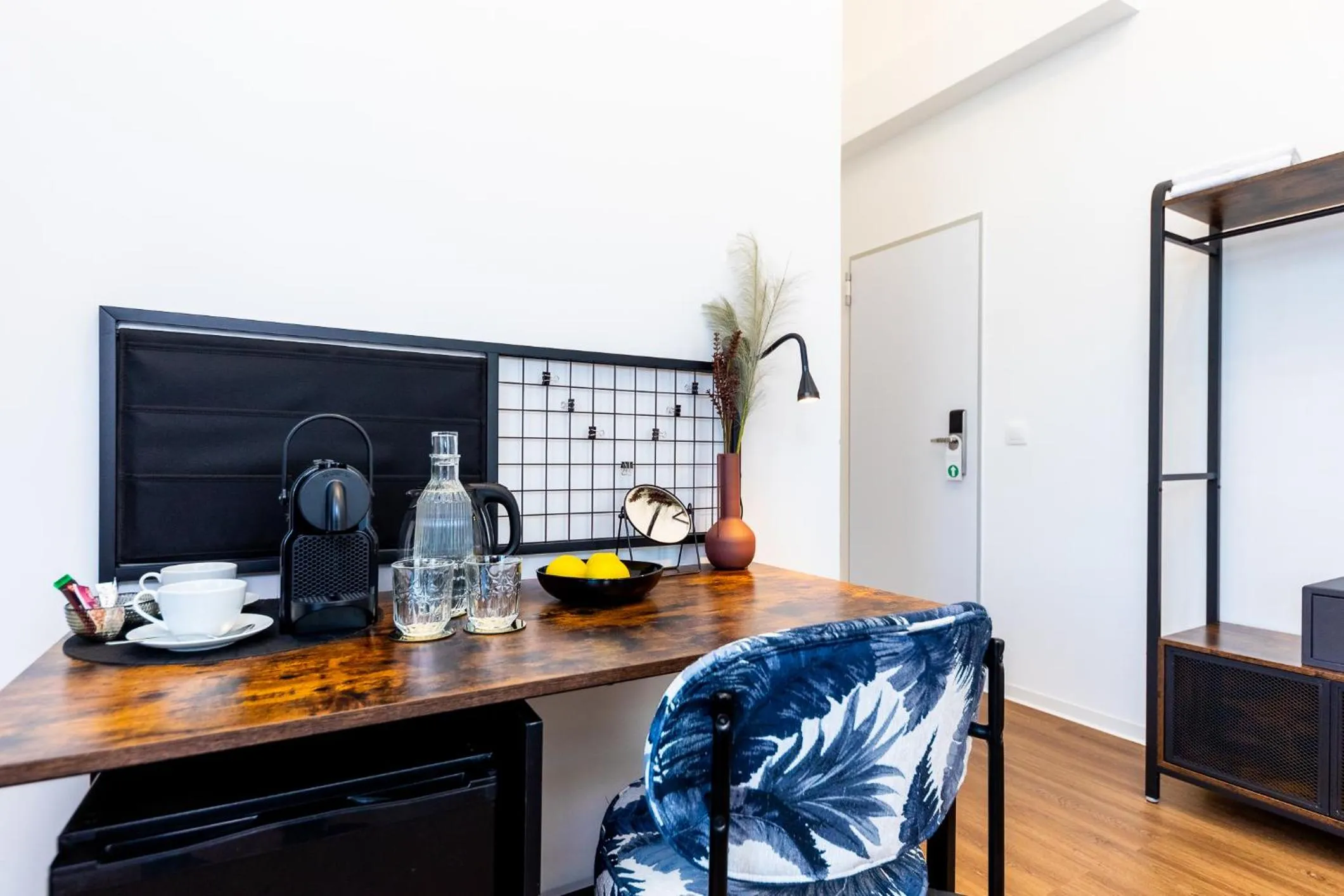 Dining area in Adagio Downtown Rooms