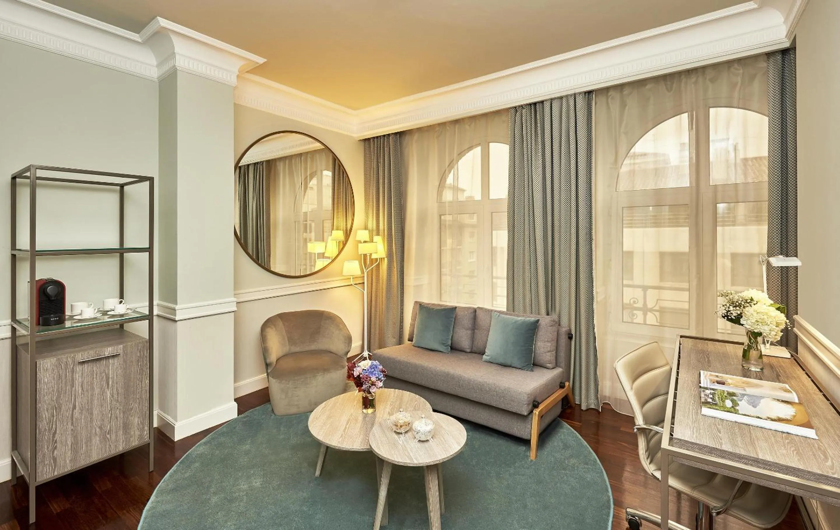 Photo of the whole room in NH Collection Gran Hotel de Zaragoza