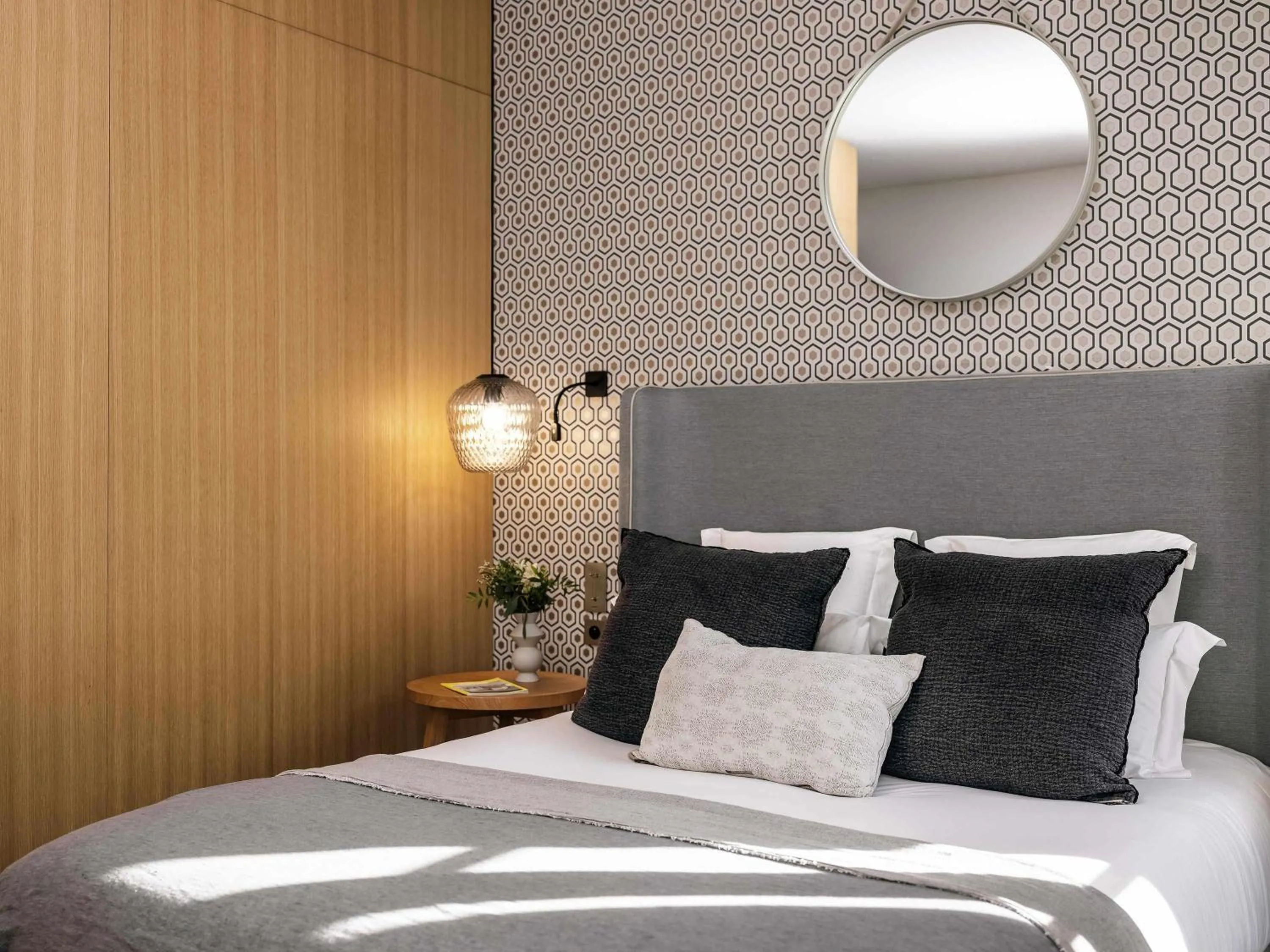 Bedroom, Bed in Balthazar Hotel & Spa Rennes - MGallery Collection