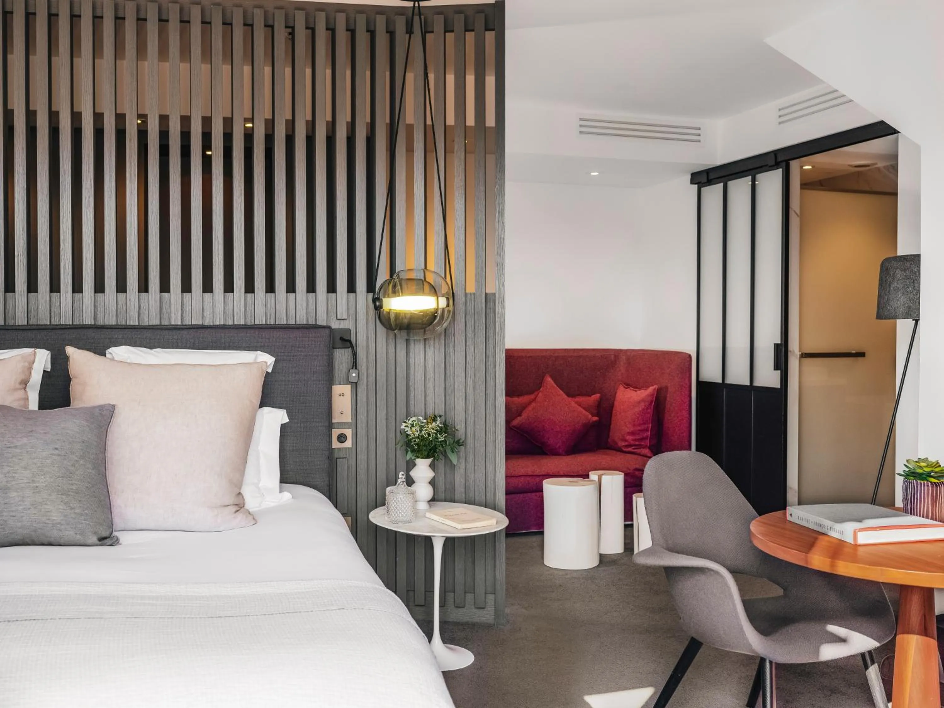 Bedroom, Bed in Balthazar Hotel & Spa Rennes - MGallery Collection