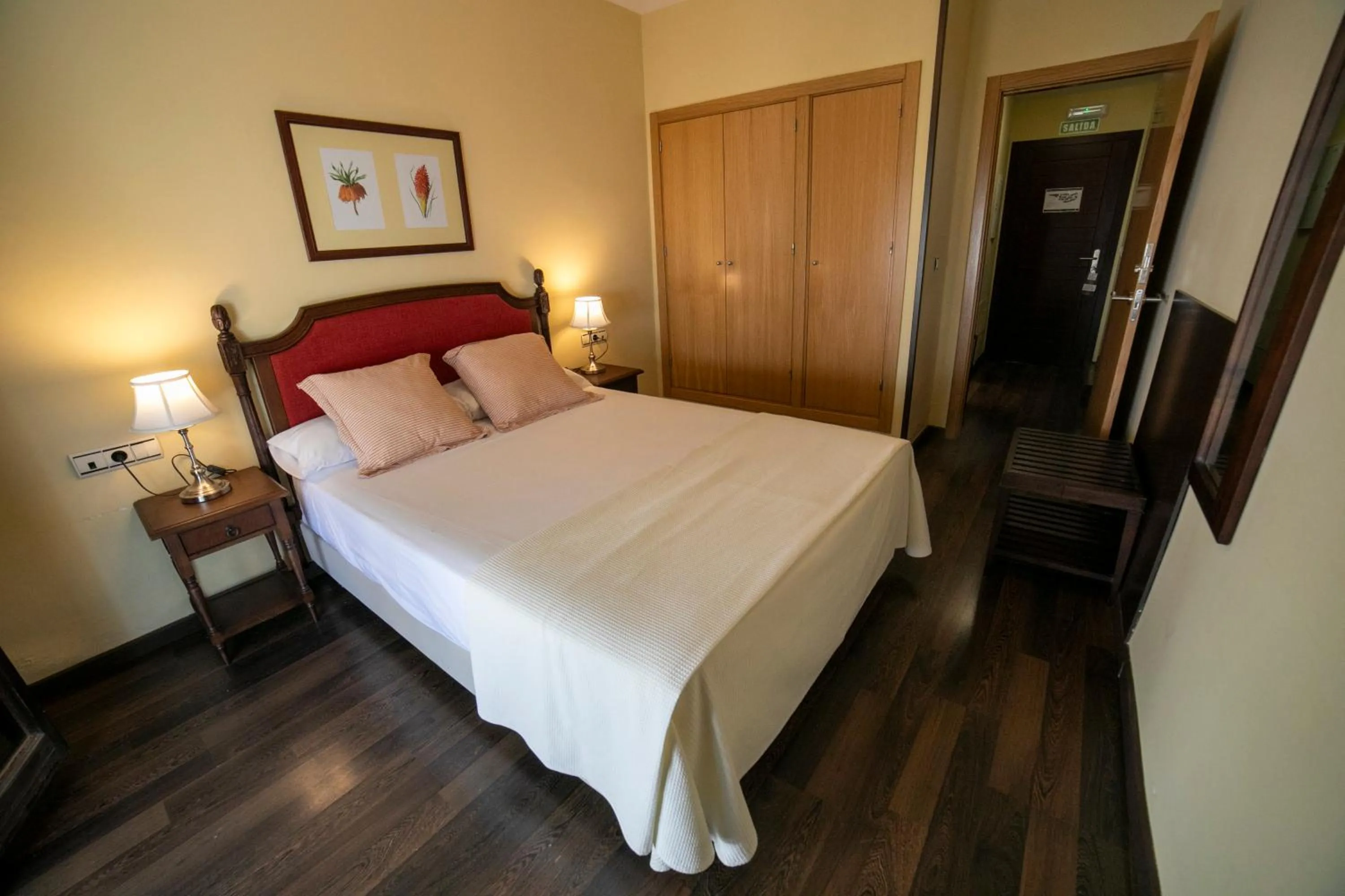 Bedroom, Bed in Villa Turistica de Bubion