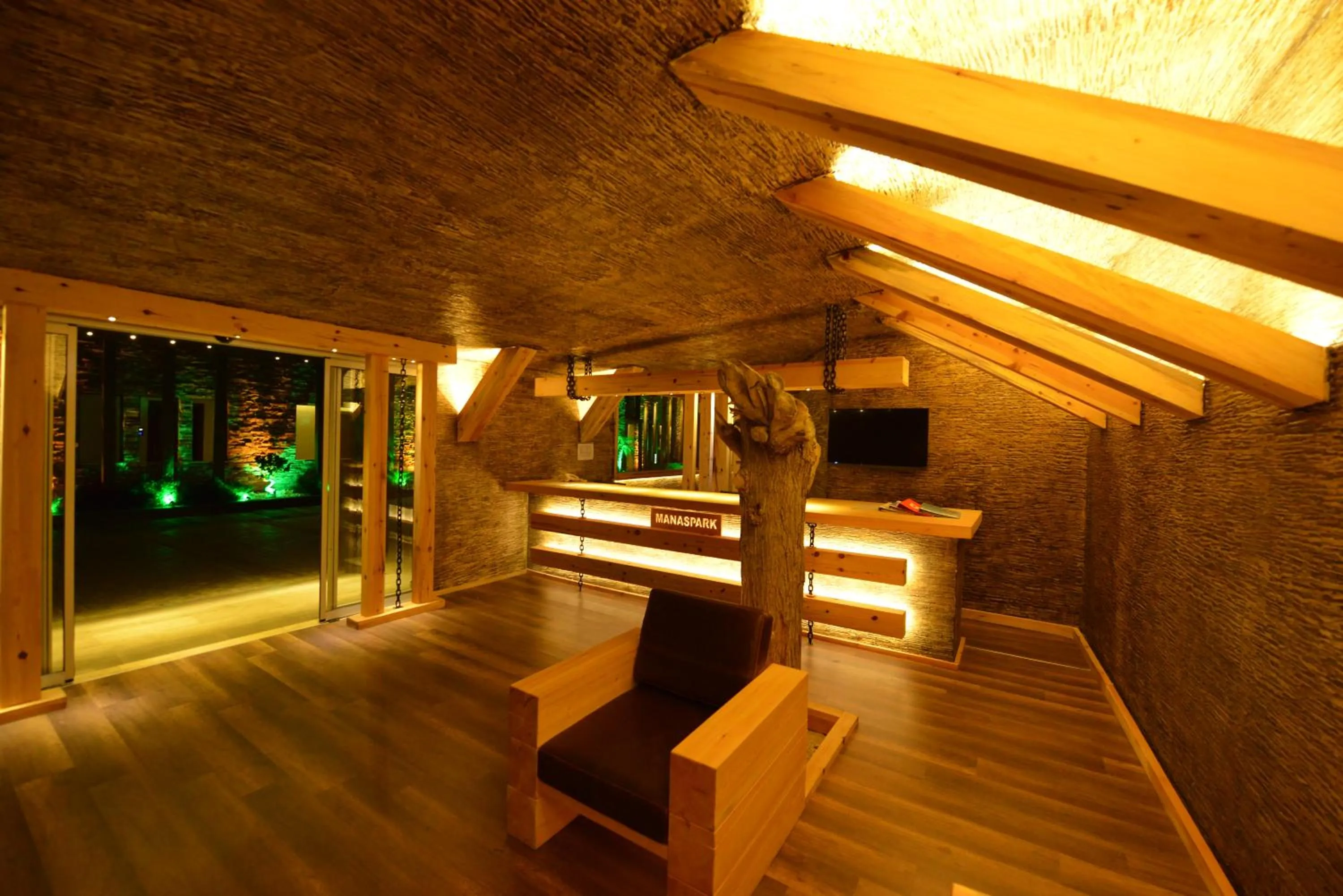 Lobby or reception in Manaspark Deluxe Hotel