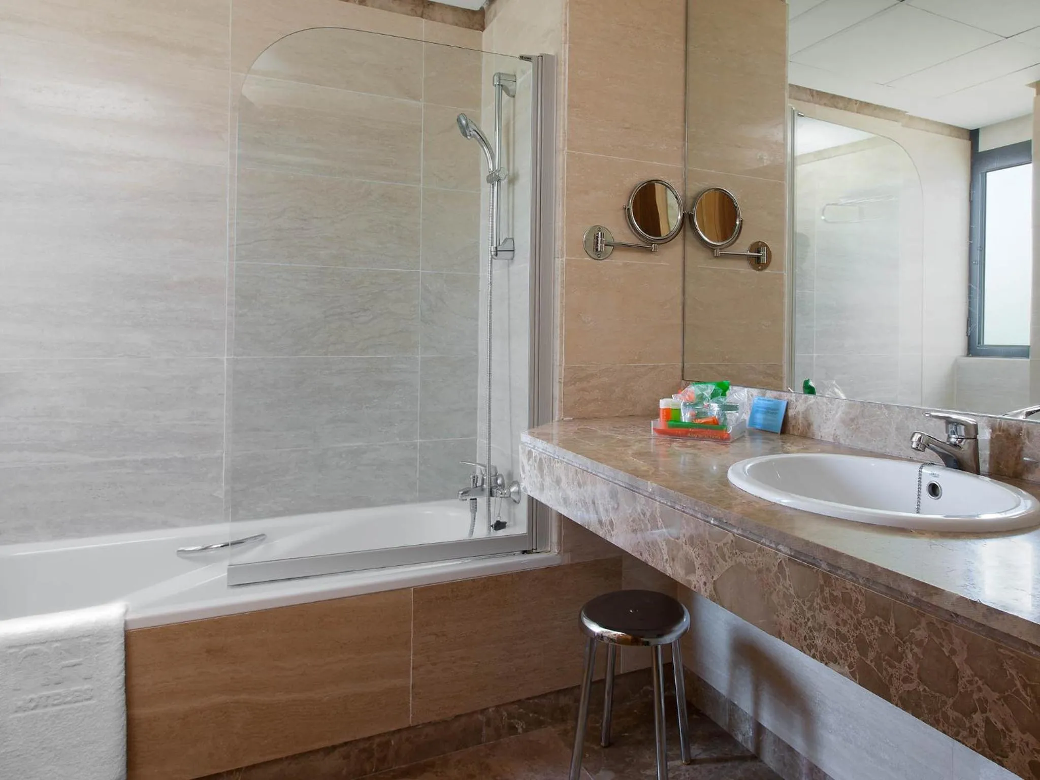 Bathroom in Apartamentos TH La Florida