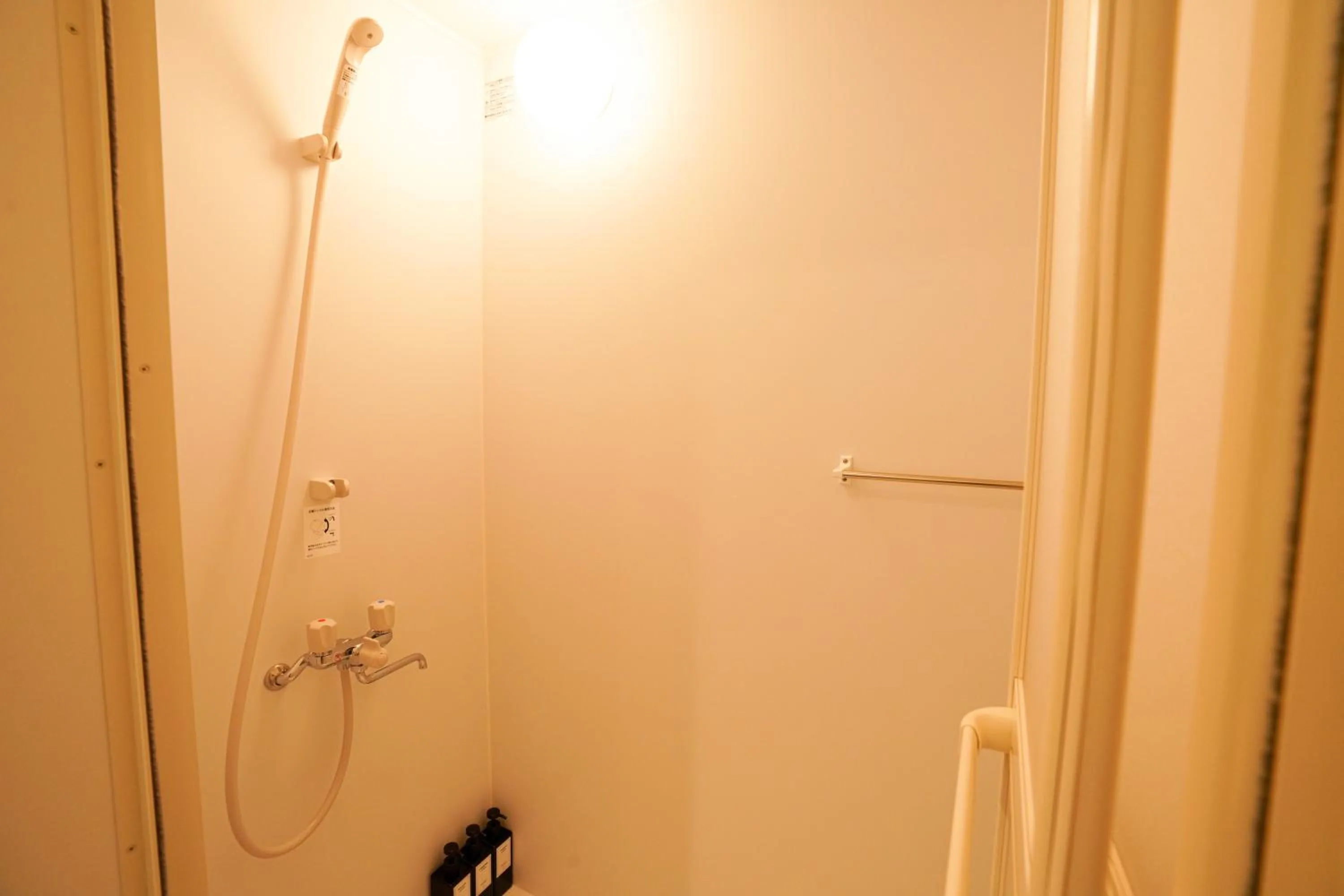 Shower in PrimeRoom別府 SAKURA