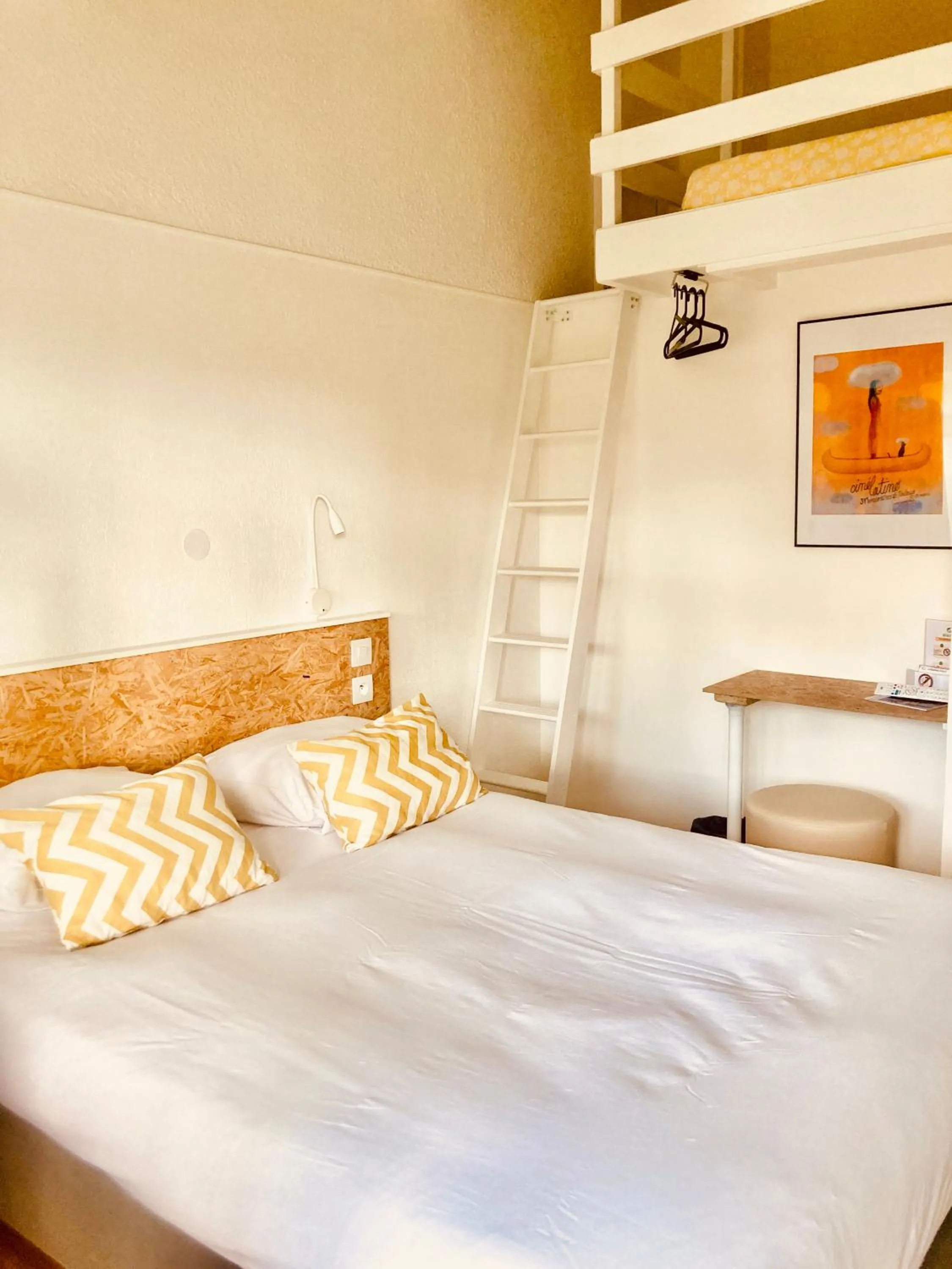 Bed in Résidence Thibaud